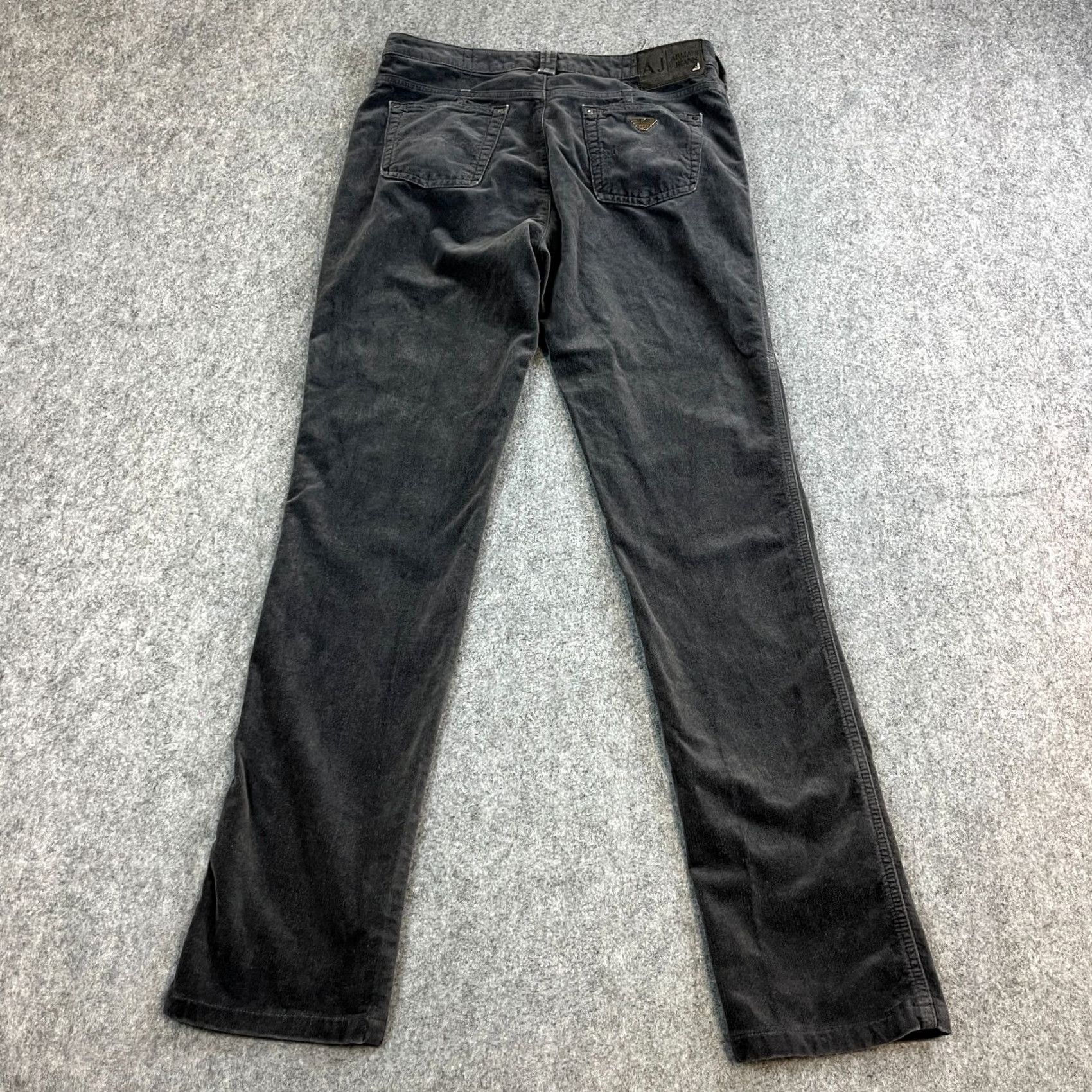 Vintage Armani Jeans Jeans Slim Moleskin 30 30 UK 10 Charcoal Grey Vintage Womens Slim Fit 30 In Inside Leg 30in 5-Pocket Size 32" / US 10 / IT 46 - 2 Thumbnail
