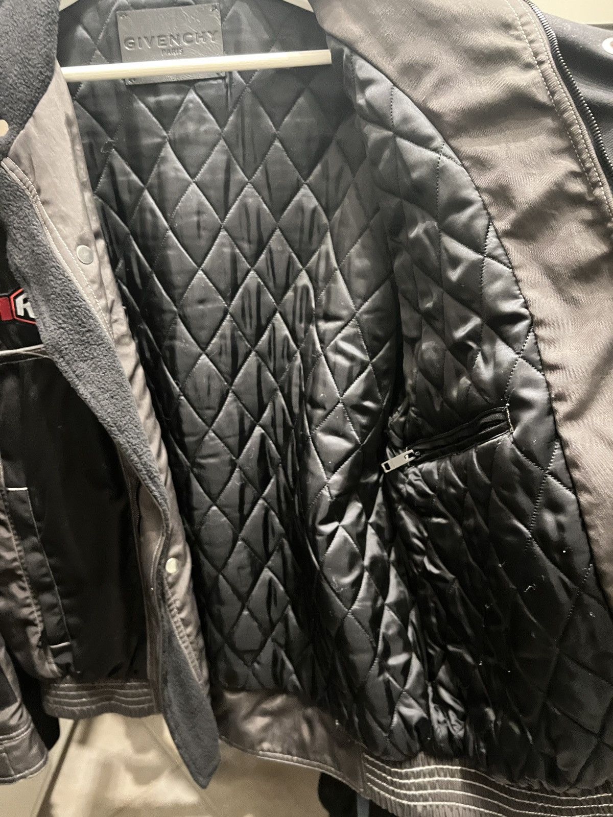 Givenchy Givenchy x Rare Spirit SS2020 multi logo motorcycle jacket Size US M / EU 48-50 / 2 - 8 Thumbnail