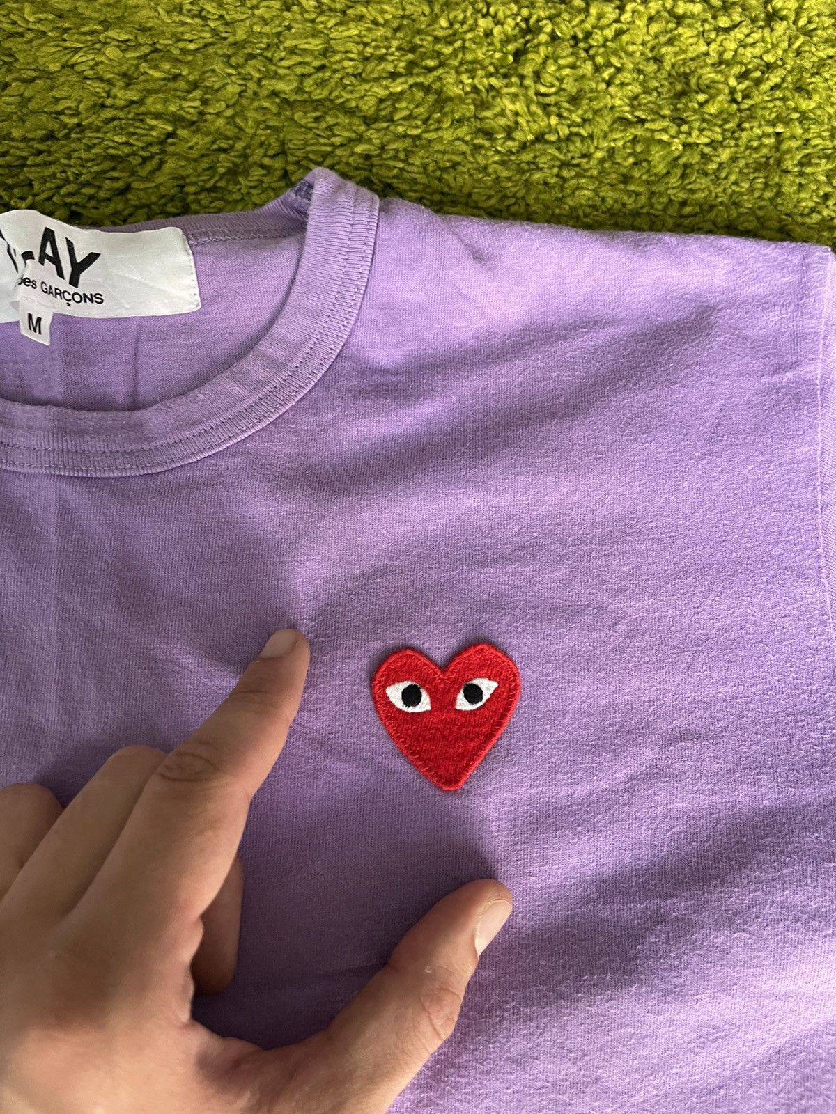 Comme des Garcons × Comme des Garcons PLAY × Japanese Brand Comme des Garçons CDG play purple t-shirt Size M / US 6-8 / IT 42-44 - 2 Thumbnail