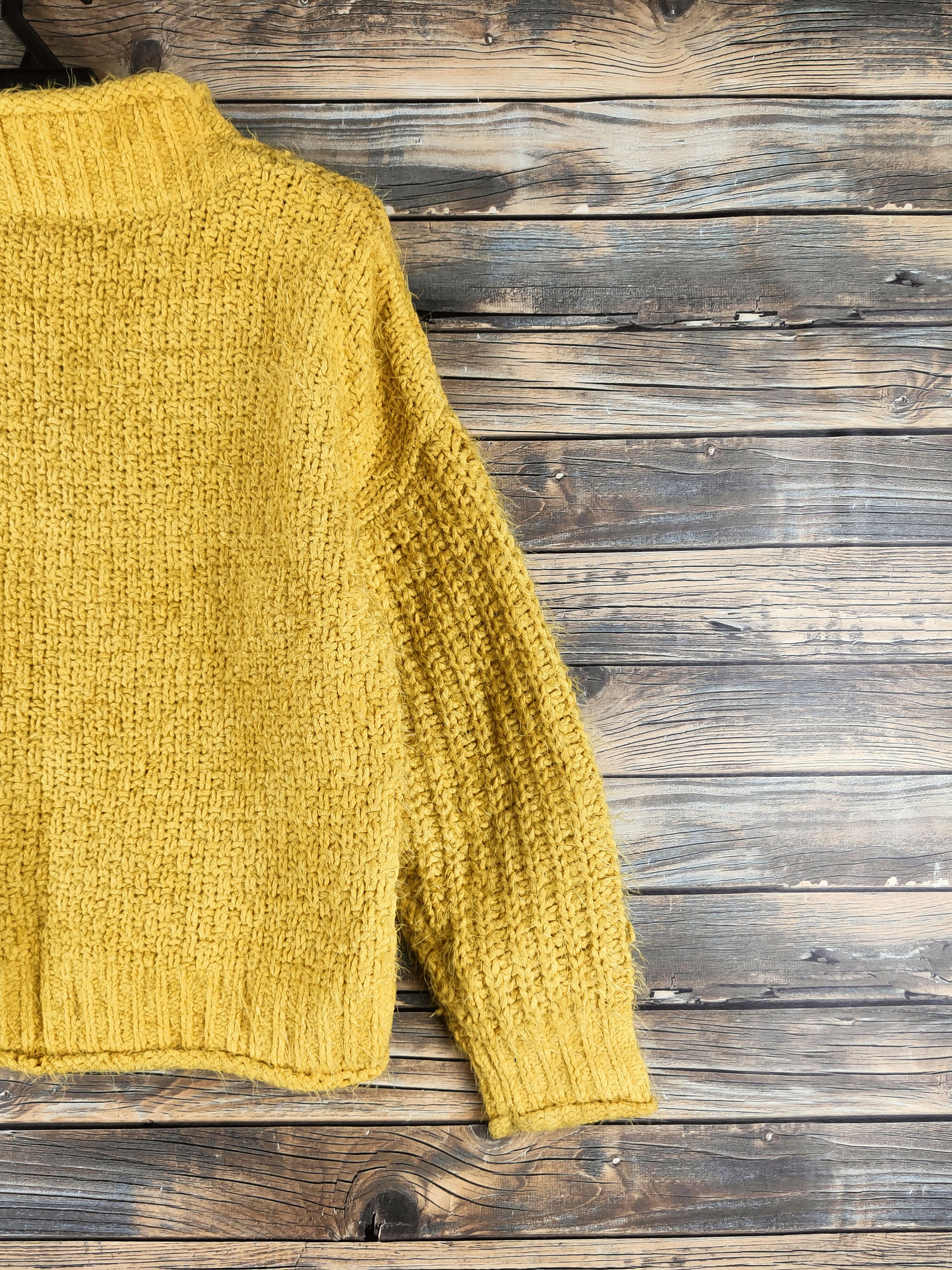 Japanese Brand DL Chez Toi Yellow Fur Mohair Knitwear #46-457 Size M / US 6-8 / IT 42-44 - 9 Thumbnail
