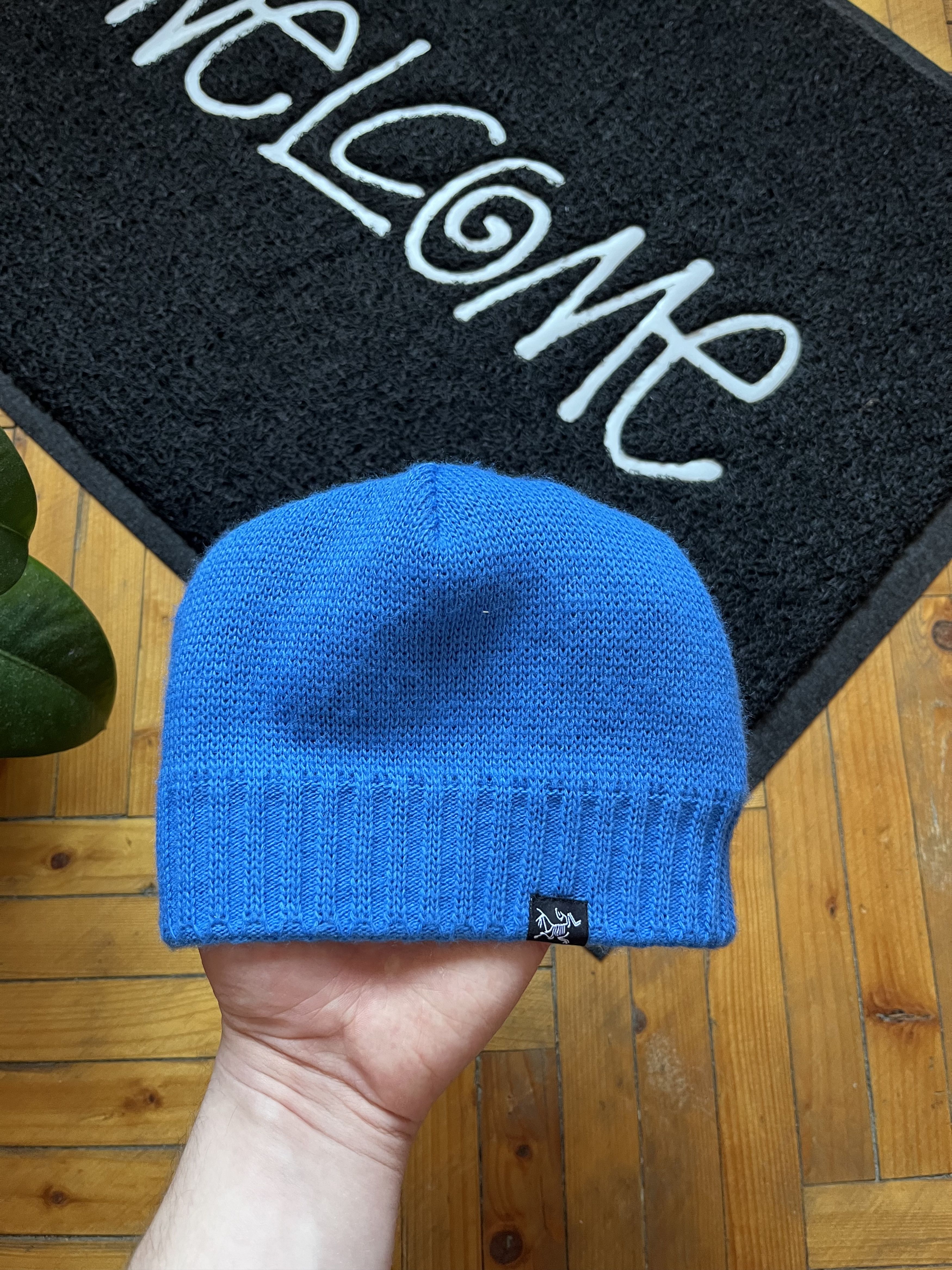 Arc'teryx Vintage Arcteryx Knitted Wool 90's Streetwear Blue Hat Size ONE SIZE - 1 Thumbnail