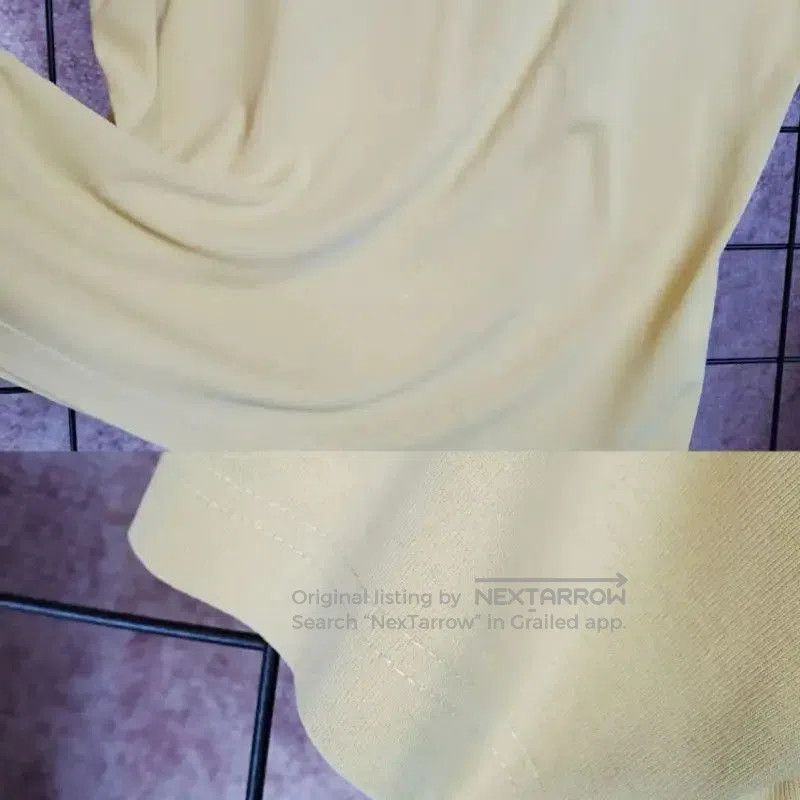 Burberry Burberry Summer Yellow Cotton Embroidered T-Shirt. Size M / US 6-8 / IT 42-44 - 4 Thumbnail