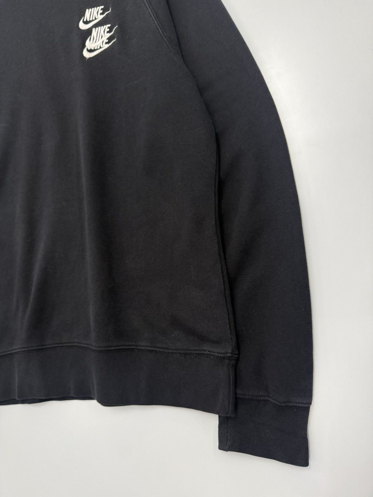 Nike 🔥 NIKEWORLD TOUR CREWNECK SWEATSHIRT - L Size US M / EU 48-50 / 2 - 5 Thumbnail