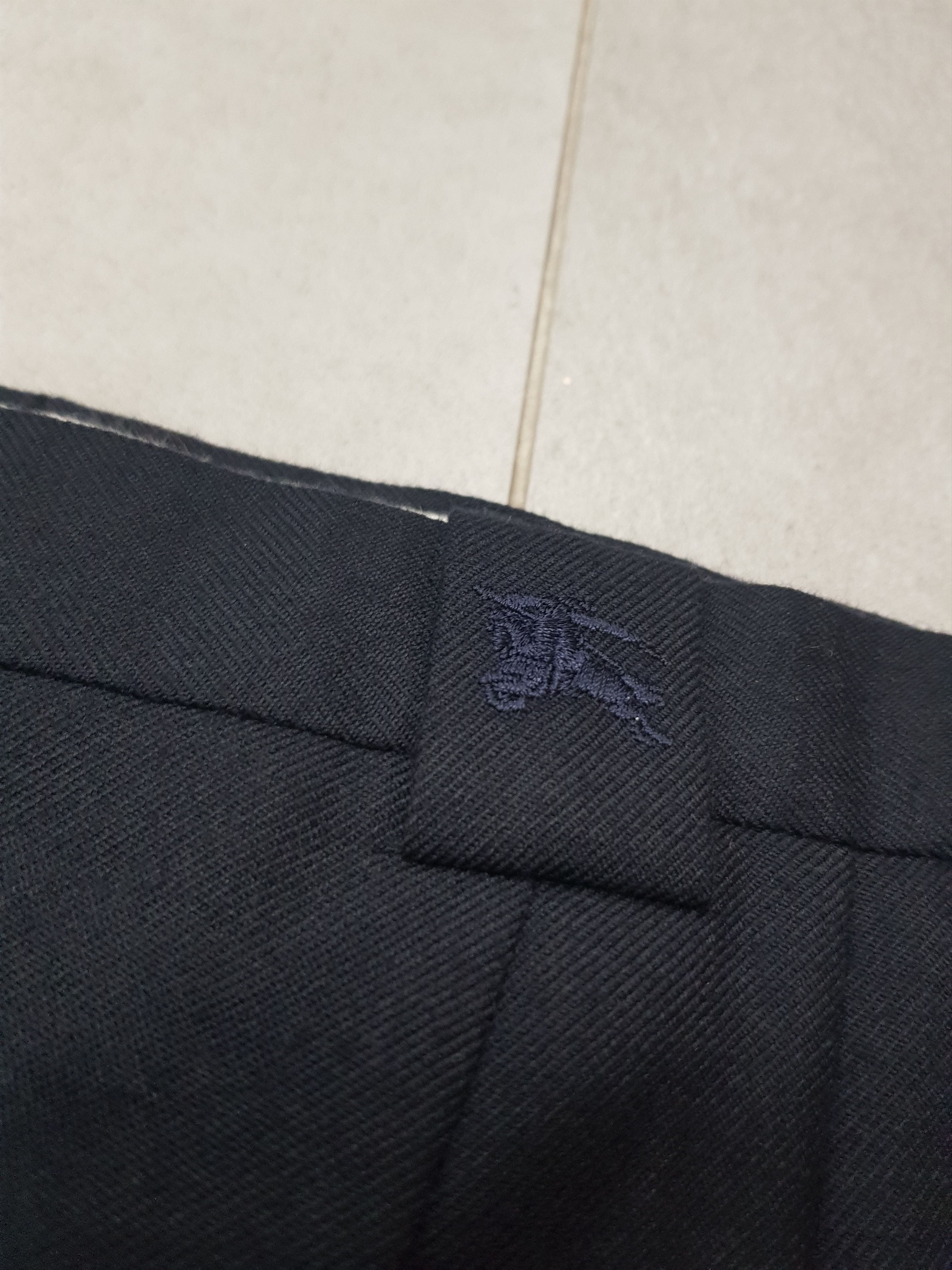 Burberry × Designer × Vintage Burberry vintage Navy wide leg loose Fit chino Trousers Size US 36 / EU 52 - 8 Thumbnail