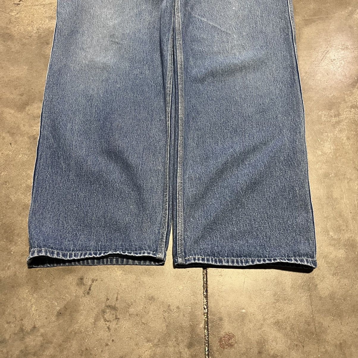 Levi's Vintage Levi Baggy Denim Carpenter Jeans Wide Leg Skater Y2K Size US 36 / EU 52 - 3 Thumbnail