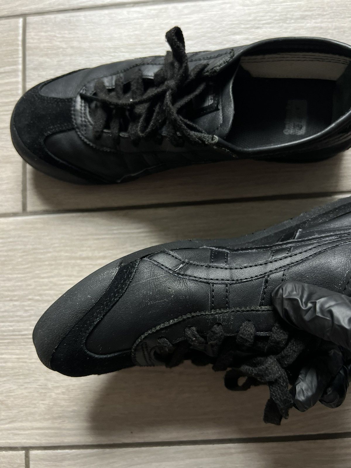 Asics ASICS Onitsuka Tiger Black Hype Sneakers 40 Mexico 66 Size US 7 / EU 40 - 16 Thumbnail