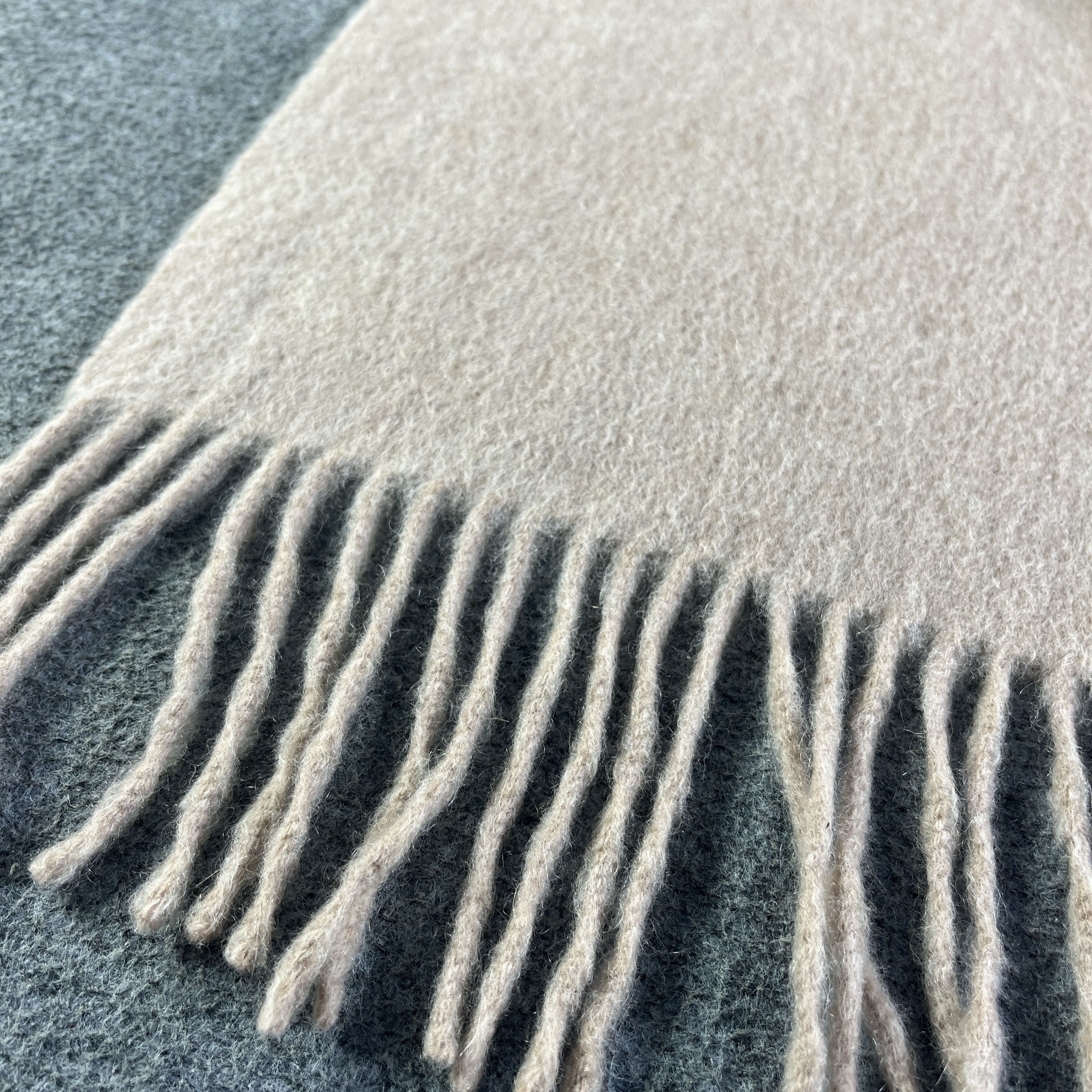 Chloe Chloe Scarf / Muffler / Neckwear T1131 Size ONE SIZE - 7 Thumbnail