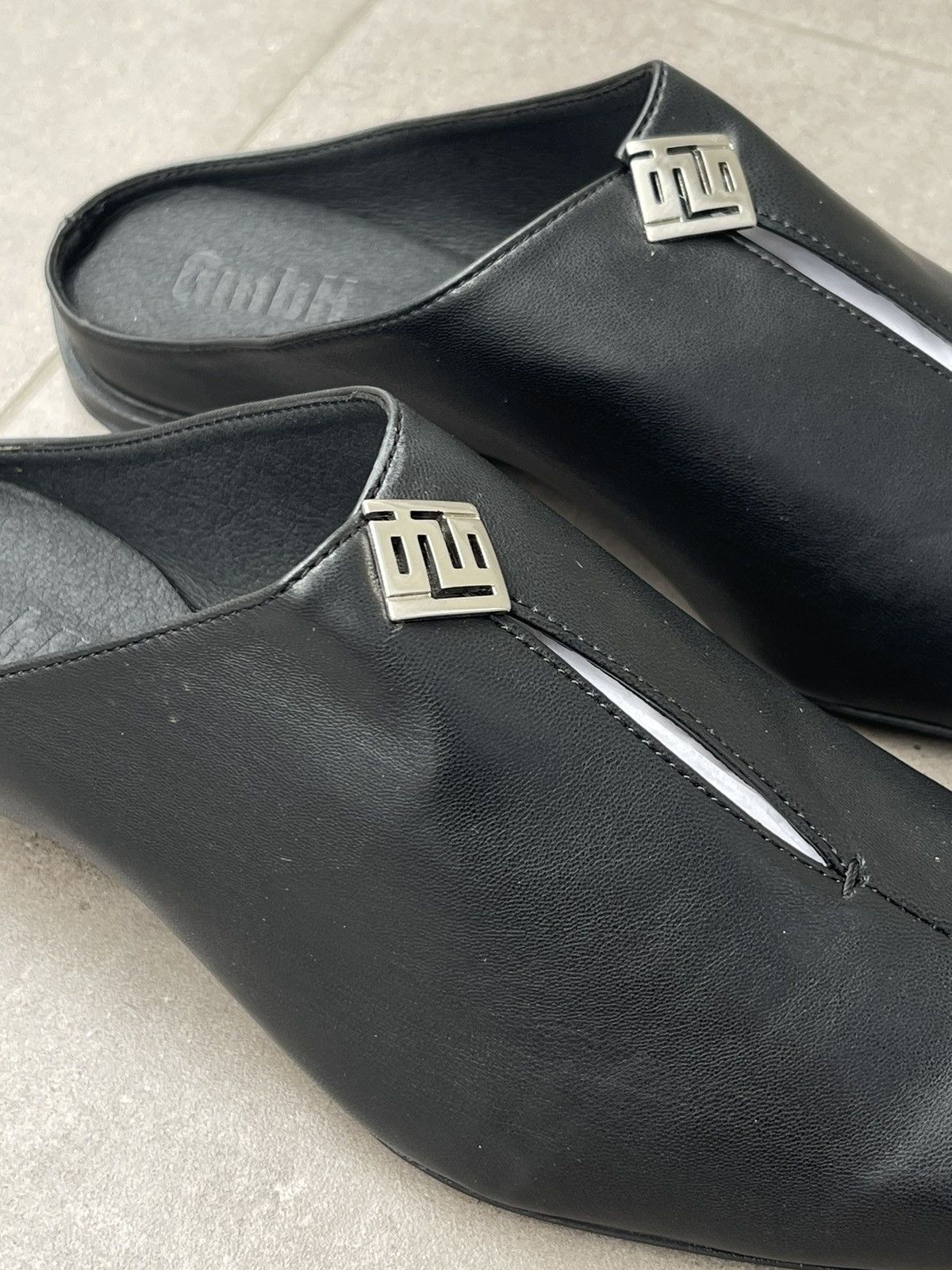 GmbH !DS! SS23 GMBH Jamal Slit Black Pleather Mules Size US 12 / EU 45 - 15 Thumbnail
