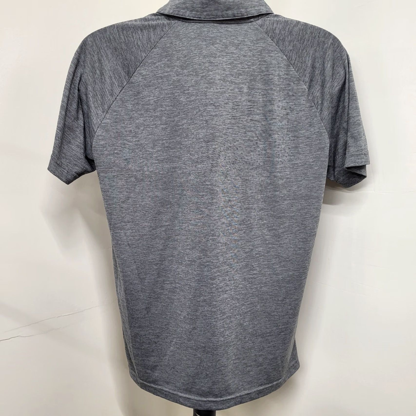 Adidas Adidas Golf Shirt Mens Size Medium Gray Polo Short Sleeve Outdoors Tennis Shirt Size US M / EU 48-50 / 2 - 3 Thumbnail
