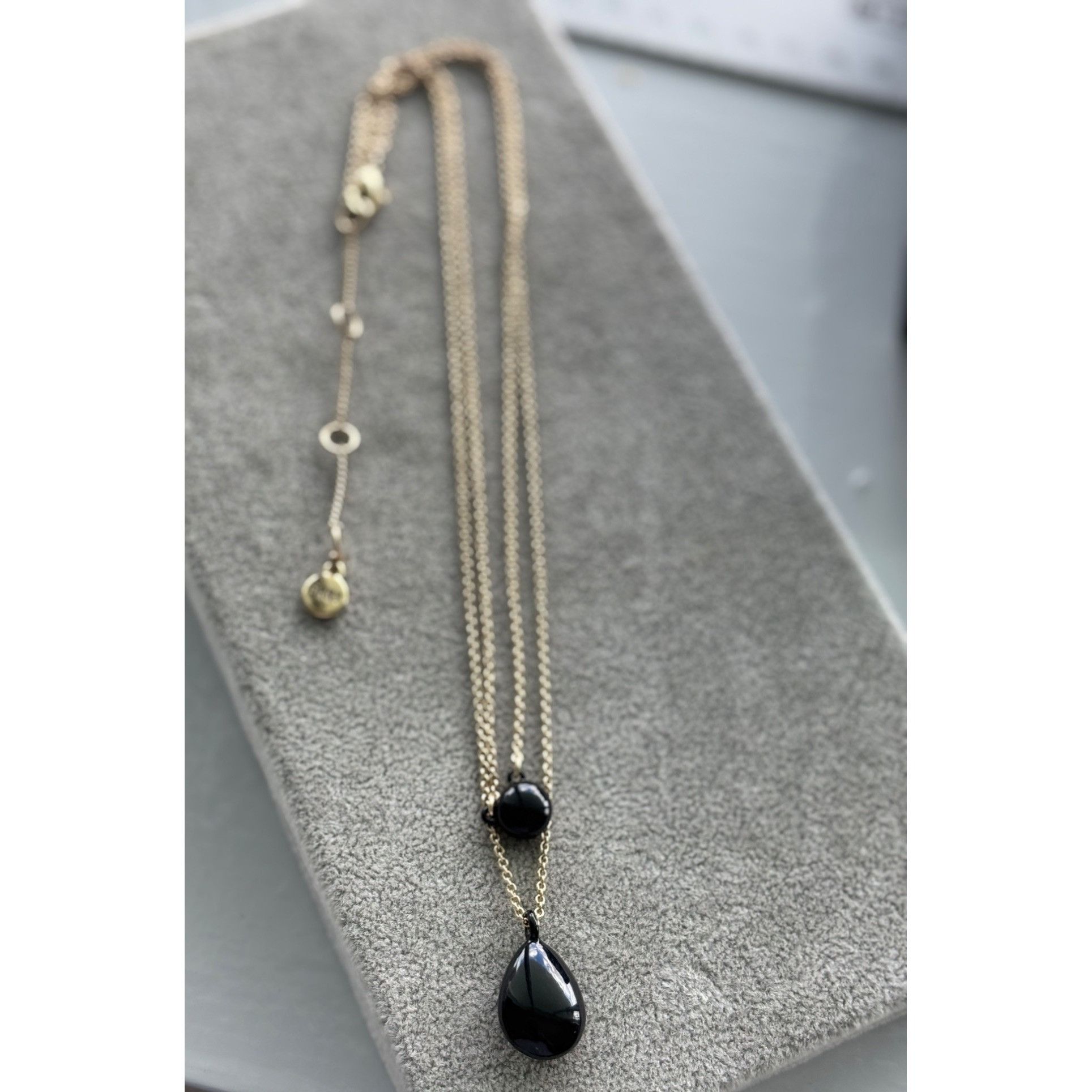 DKNY DKNY Gold-Tone Layered Chain Necklace With Black Teardrop & Size ONE SIZE - 3 Thumbnail