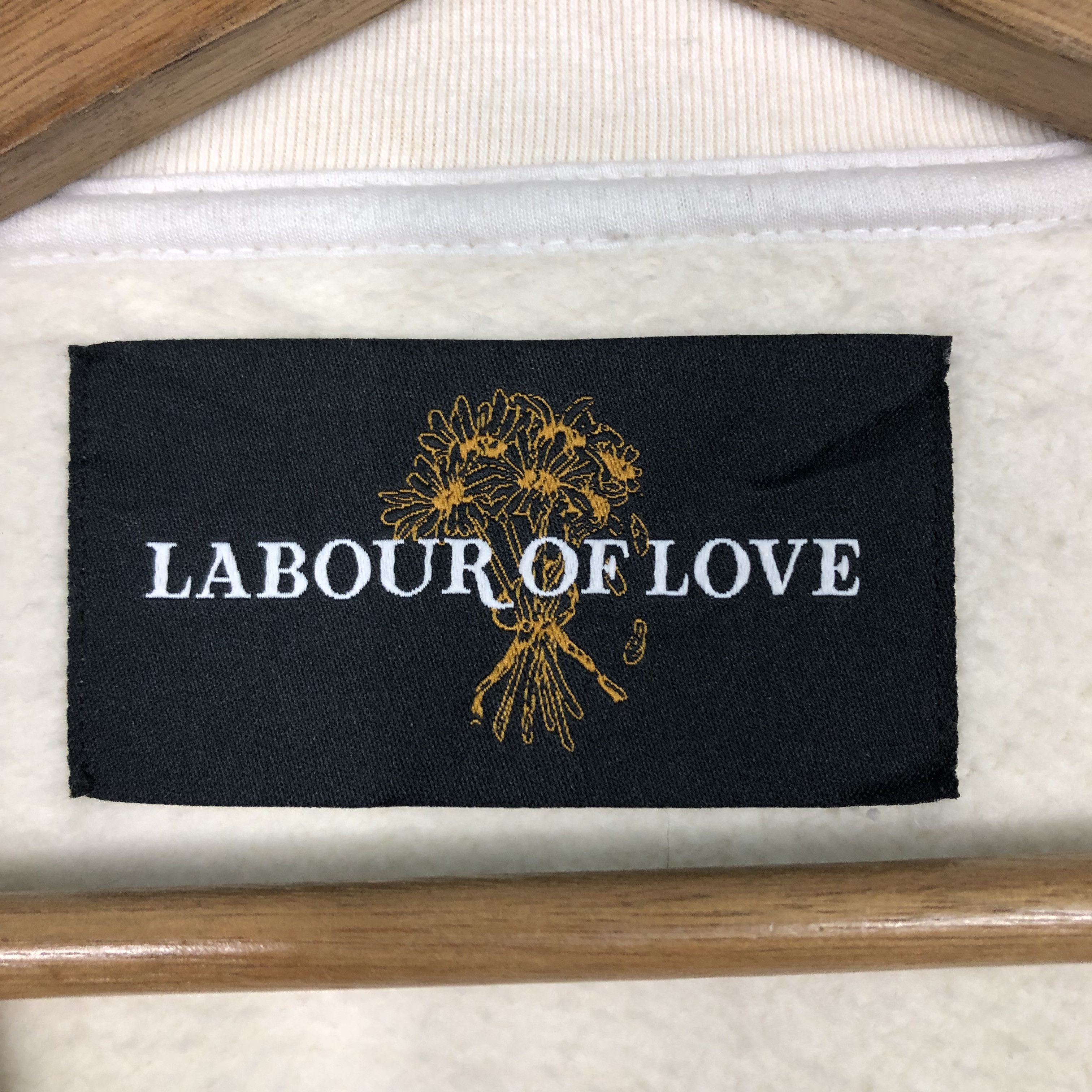 Japanese Brand 📌Vintage Sweatshirt Labour Of Love Big Logo Flower Design Size US L / EU 52-54 / 3 - 14 Thumbnail