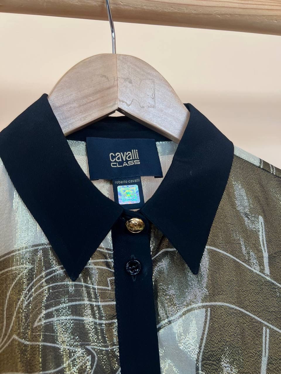 Just Cavalli × Roberto Cavalli Cavalli Class Silk Gold Lion printed shirt Size XS / US 0-2 / IT 36-38 - 3 Thumbnail