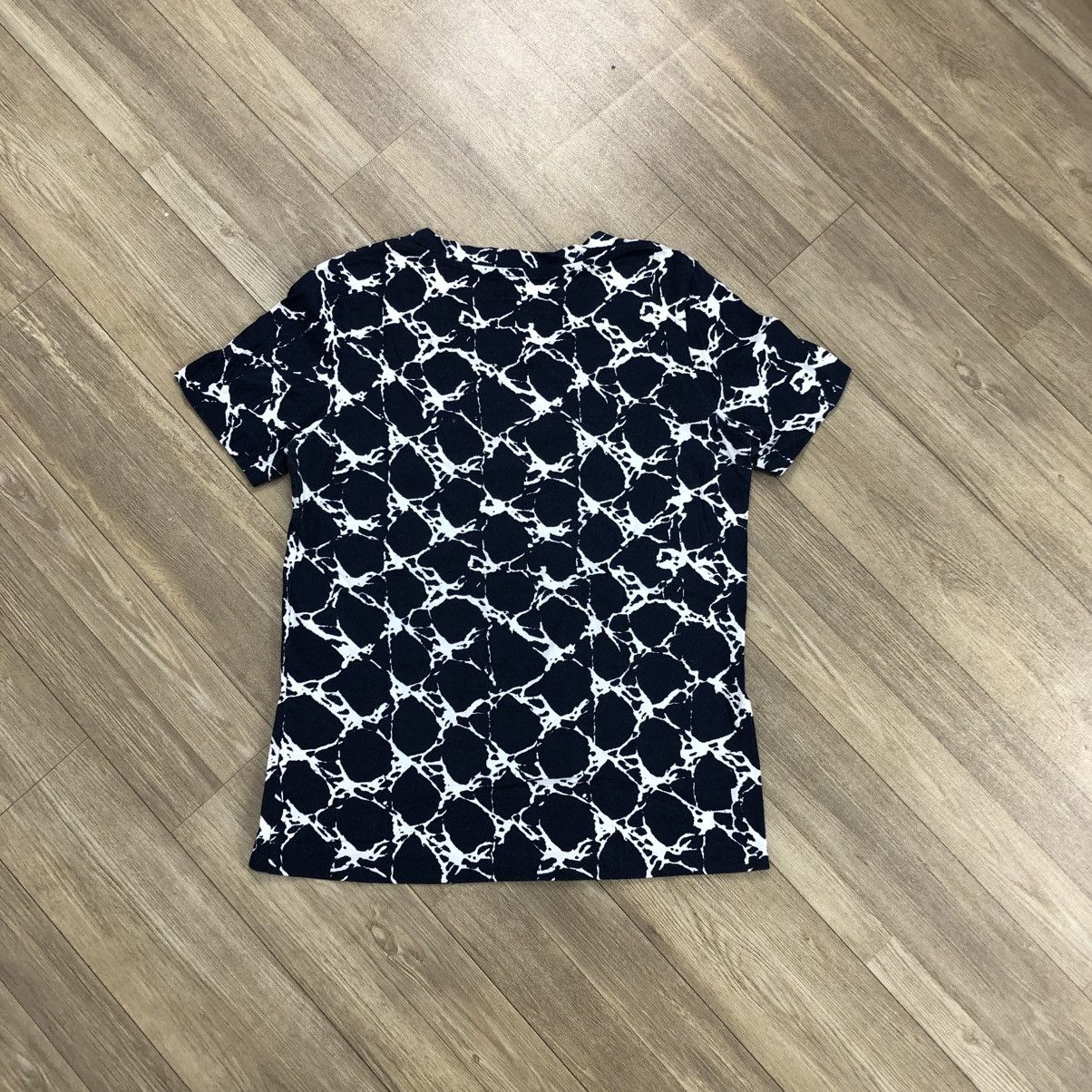 Balenciaga 🇵🇹 SS12 Balenciaga Paris Cracked Cotton Tshirt Size US XS / EU 42 / 0 - 13 Thumbnail