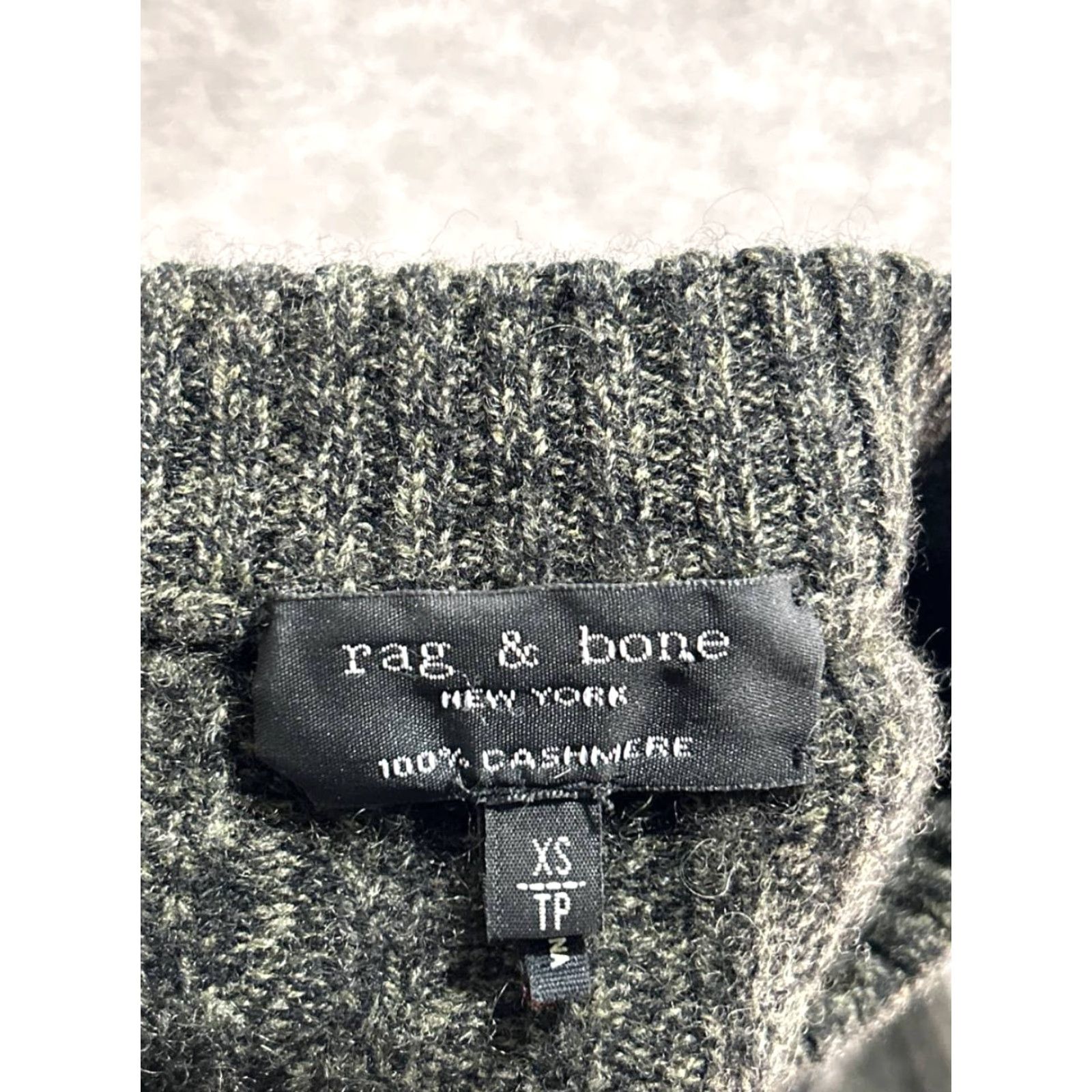 Rag & Bone Rag And Bone New York Sweater Womens XS Gray Cashmere Crew Neck High Low Hem Sweater Pullover Casual Womens XS Grey Cashmere Crew Neck Rag & Bone Size XS / US 0-2 / IT 36-38 - 4 Thumbnail