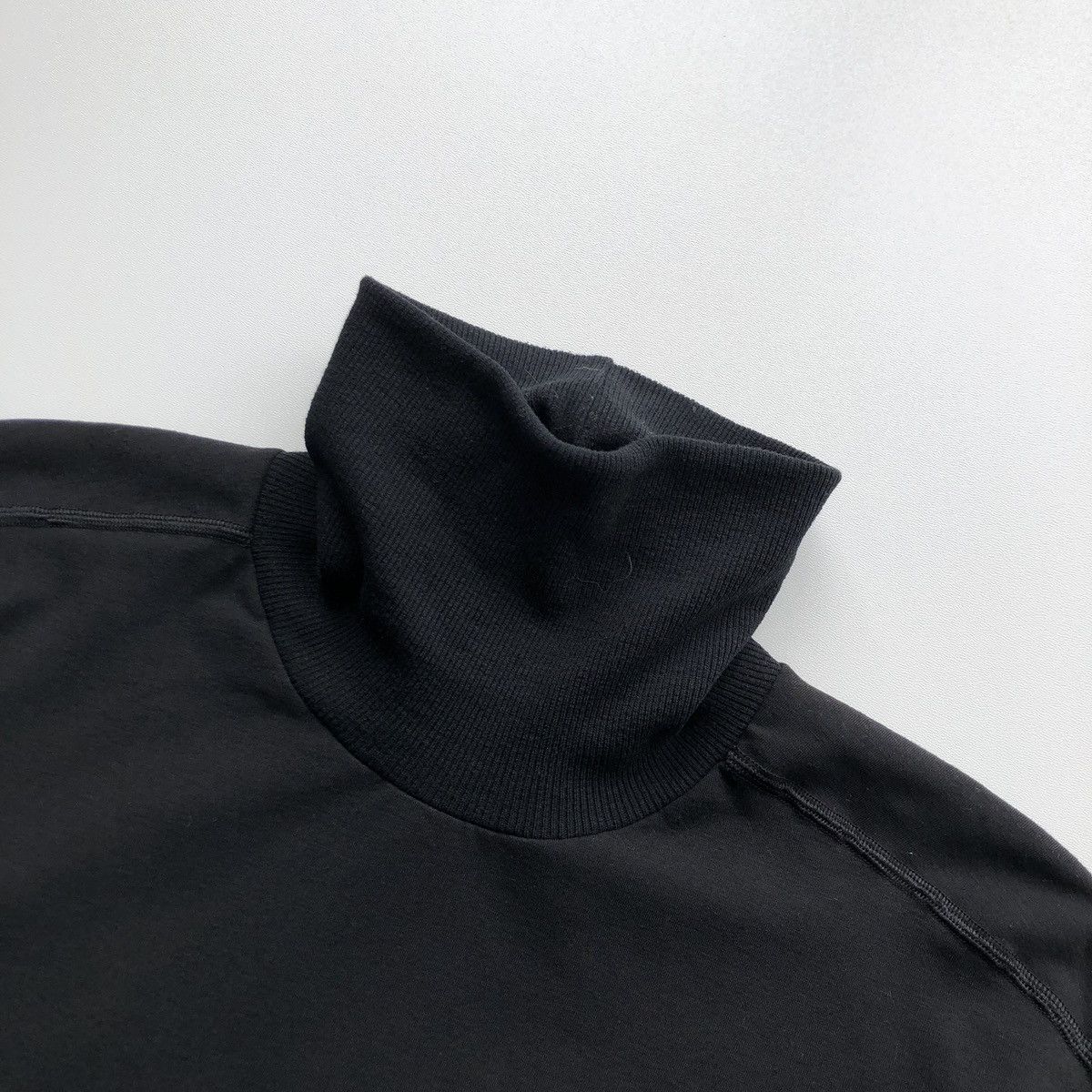 Adidas × Vintage Adidas Equipment Vintage Turtle Neck Long Sleeve Sweatshirt Size US L / EU 52-54 / 3 - 6 Thumbnail