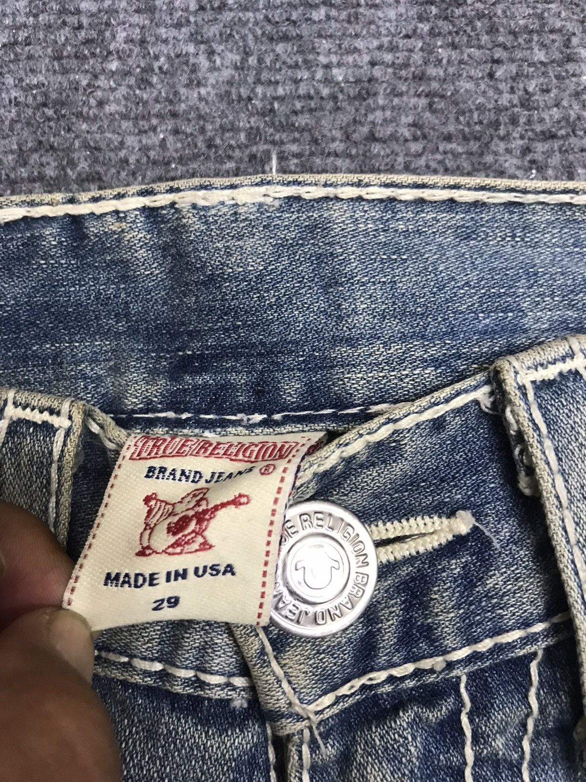 True Religion 💥THRASHED💥TRUE RELIGION LOW RISE DISTRESSED DENIM F377 Size US 29 - 19 Thumbnail