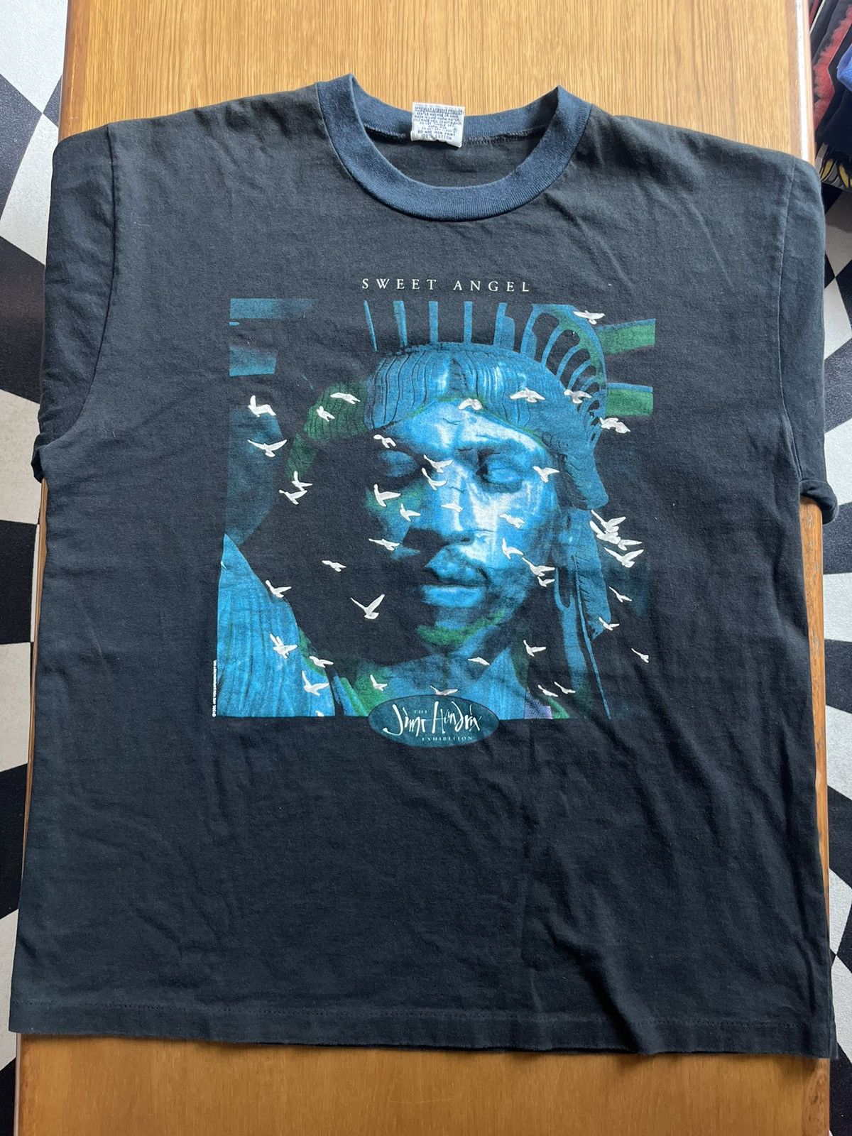 Jimi Hendrix Vintage Sweet Angel The Jimi Hendrix Exhibition 1995’s Size US L / EU 52-54 / 3 - 4 Thumbnail