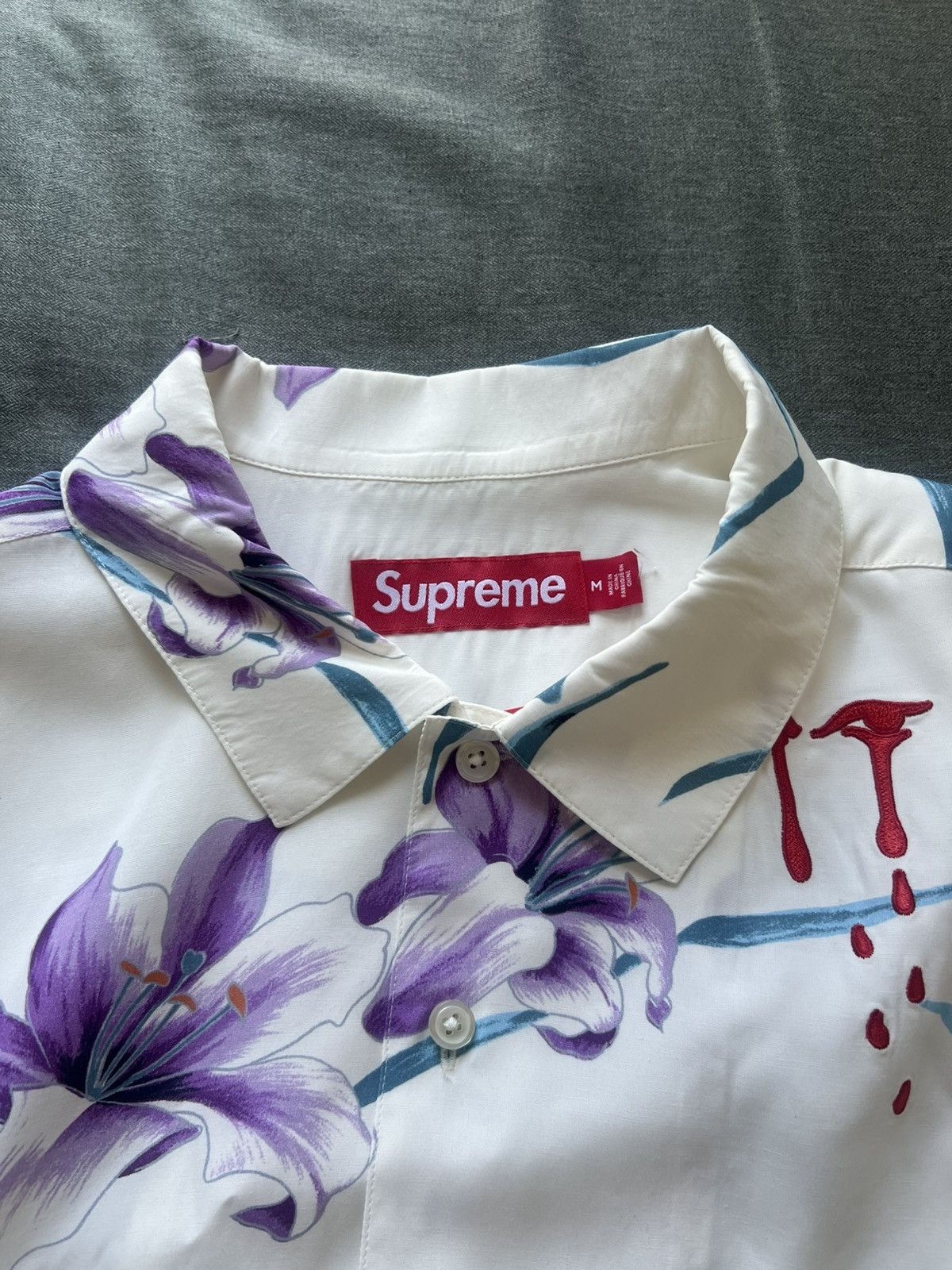 Supreme Supreme AOI Lilies SS Shirt White Size Medium Size US M / EU 48-50 / 2 - 6 Thumbnail