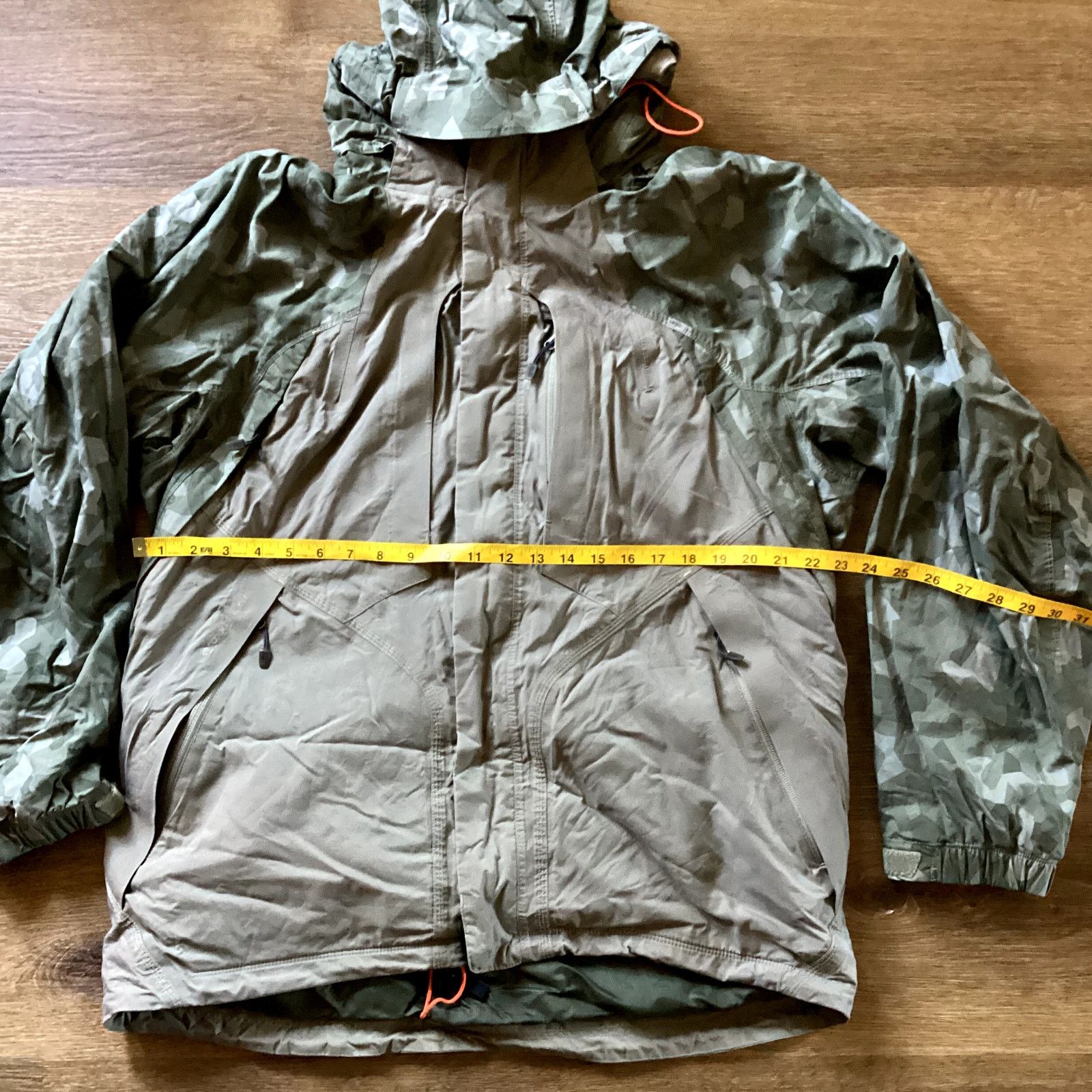 Nike ACG Nike ACG Jacket Size US L / EU 52-54 / 3 - 4 Thumbnail