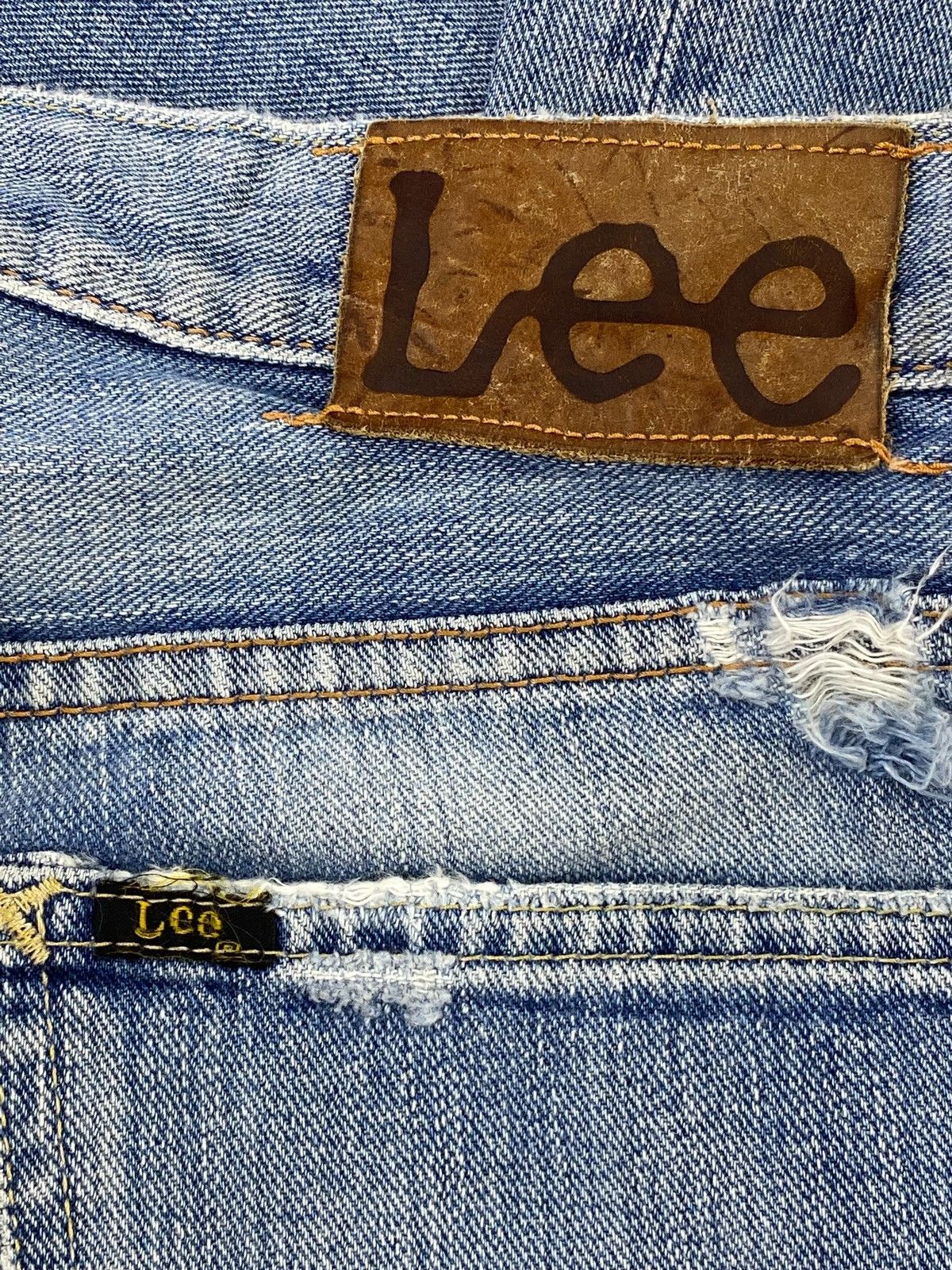 Lee Lee Riders blue denim jeans with a relaxed fix distressed Size US 32 / EU 48 - 11 Thumbnail