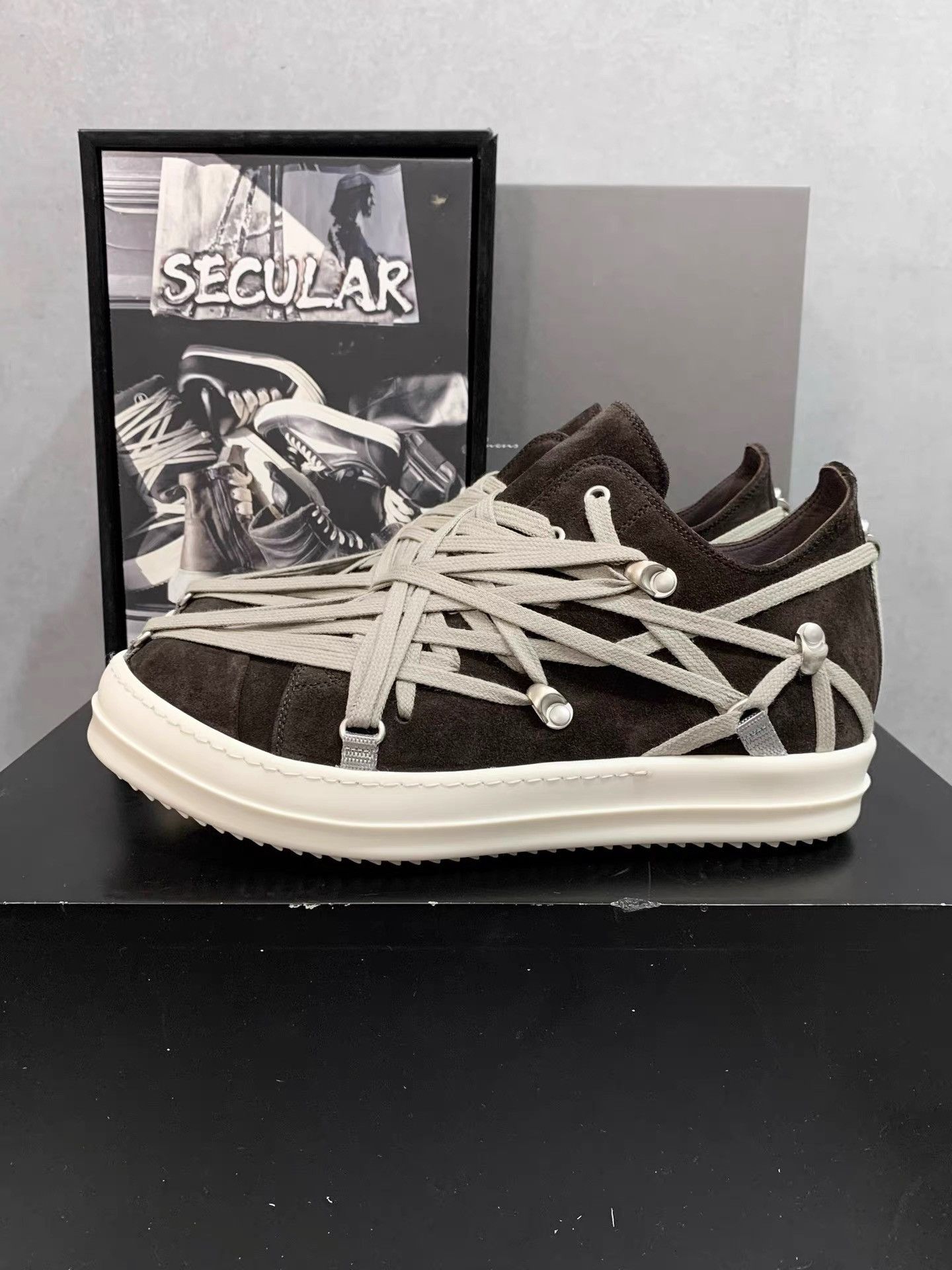 Rick Owens Rick Owens 25SS Crazy Strap Low-Top Sneakers K34 Size US 8 / EU 41 - 1 Thumbnail