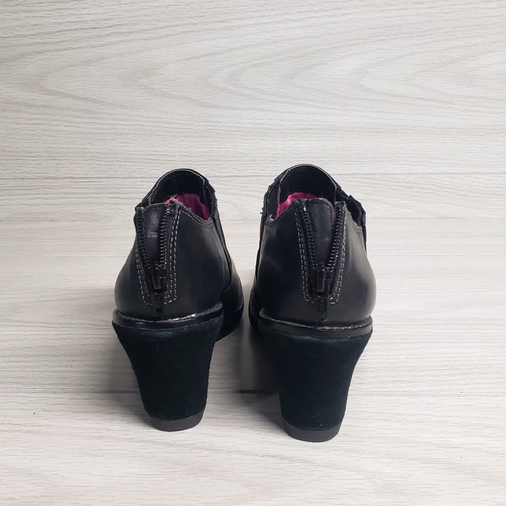 Hush Puppies Hush Puppies Black Boots Wedge Chelsea Adult Women's 8.5 Leather Boots Women Black 8.5 Shoes Size US 9 / IT 39 - 4 Thumbnail
