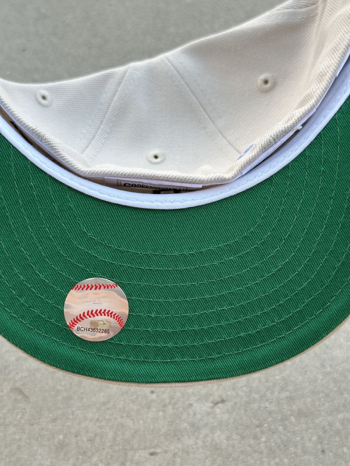 MLB × MyFitteds × New Era Pittsburgh Pirates Playstation Fitted Hat 7 1/4 Myfitteds Size ONE SIZE - 3 Thumbnail