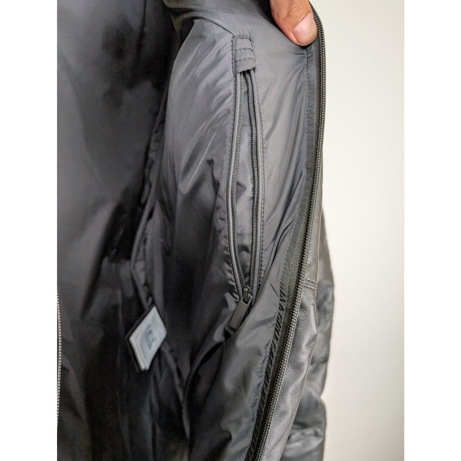 Moncler o1rshd1 Leather Down Jacket in Black Size US XL / EU 56 / 4 - 10 Thumbnail