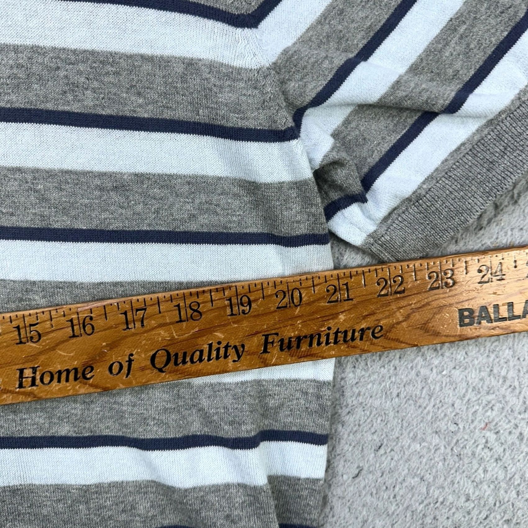 Banana Republic Banana Republic Shirt Knit Polo Mens Large Gray Blue Stripes Short Sleeve Rugby Shirt Size US L / EU 52-54 / 3 - 6 Thumbnail