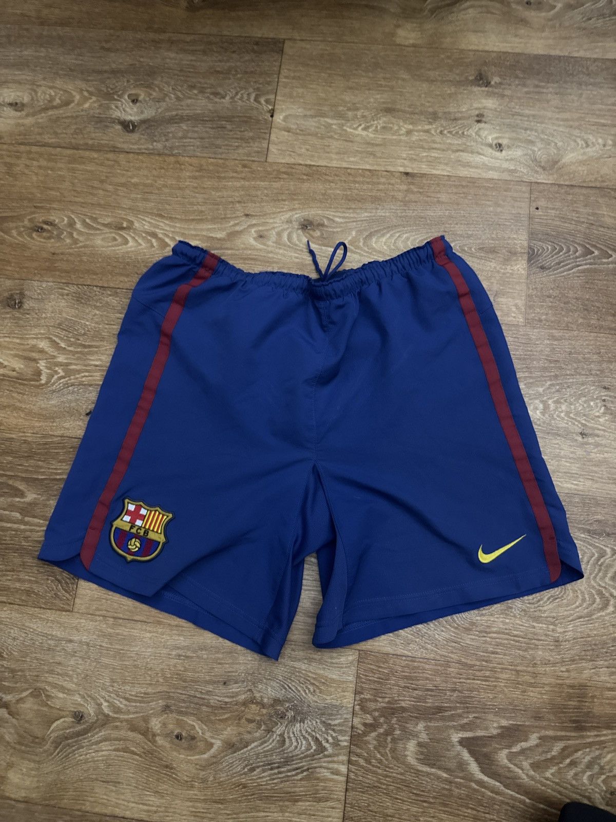 Nike NIKE FC BARCELONA SOCCER SHORTS Size US 28 / EU 44 - 1 Thumbnail