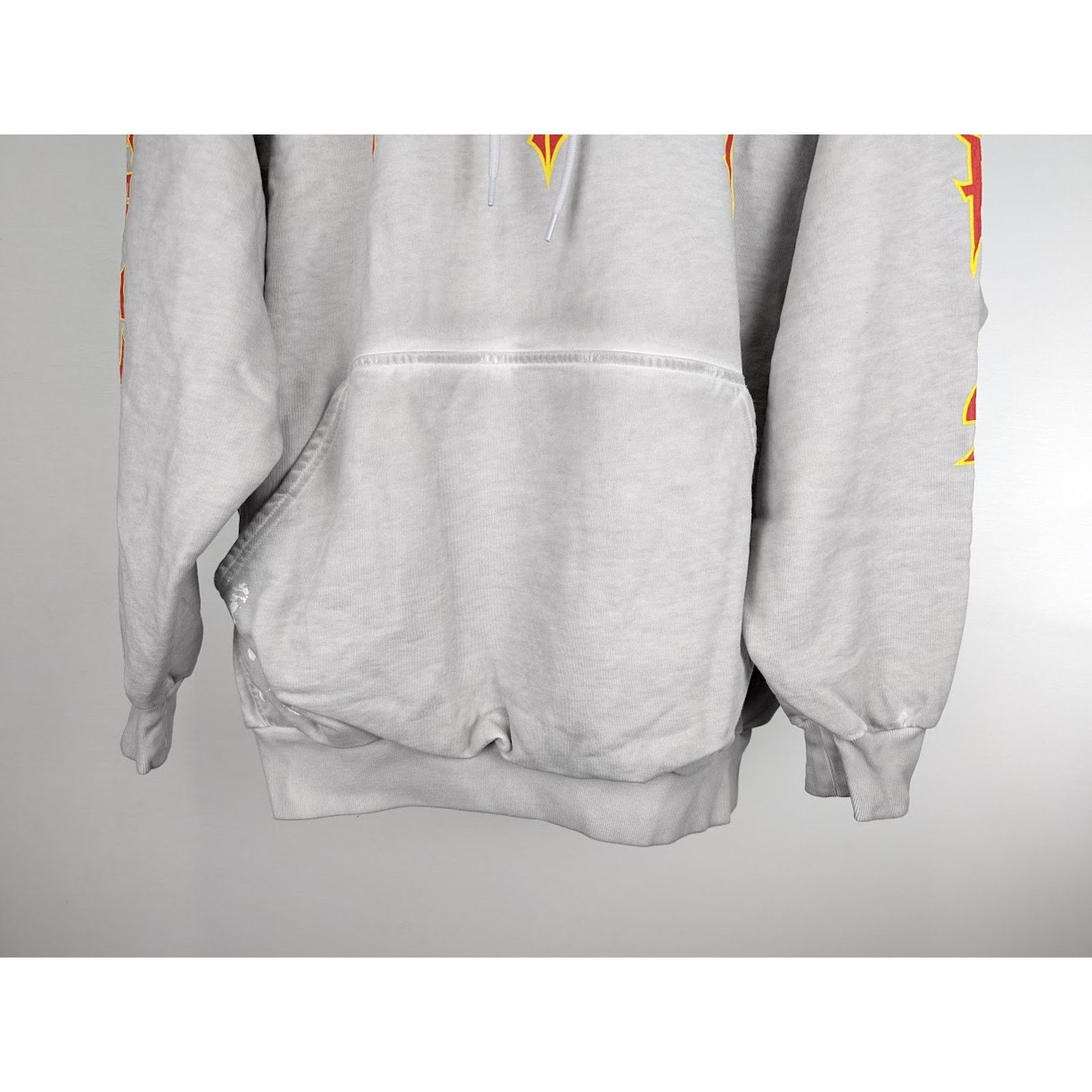 Balenciaga o1rshd1 Q:4 / Logo Printed Hoodie in Dirty White Size US S / EU 44-46 / 1 - 7 Thumbnail