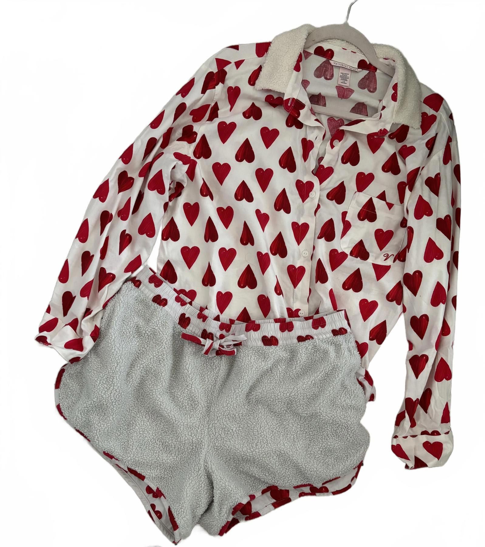Designer Victoria's Secret Heart Print Button-Up Sherpa Lined PJ Set Size ONE SIZE - 5 Thumbnail