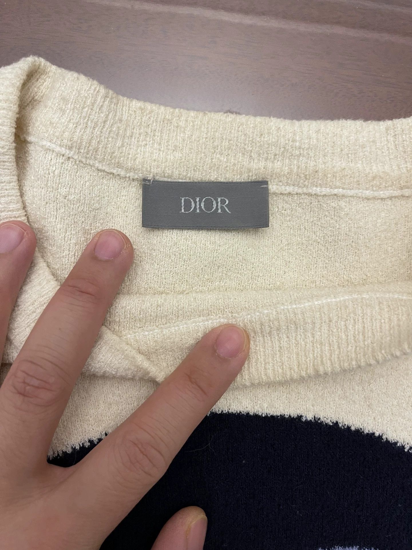 Dior Dior Towel T 98 New LE Embroidered Logo M Oversize Size US M / EU 48-50 / 2 - 2 Thumbnail