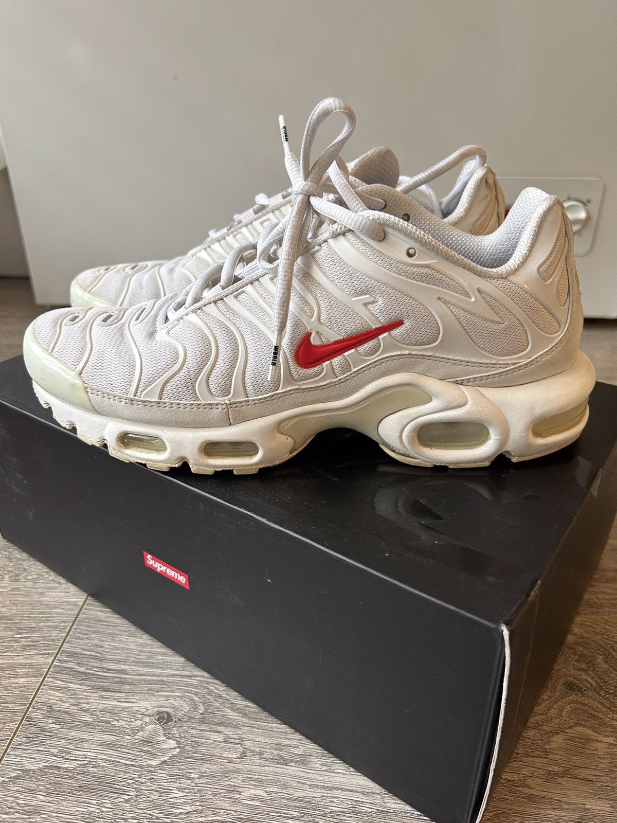 Nike × Supreme Supreme Nike Airmax TN’s Size US 7 / EU 40 - 3 Thumbnail