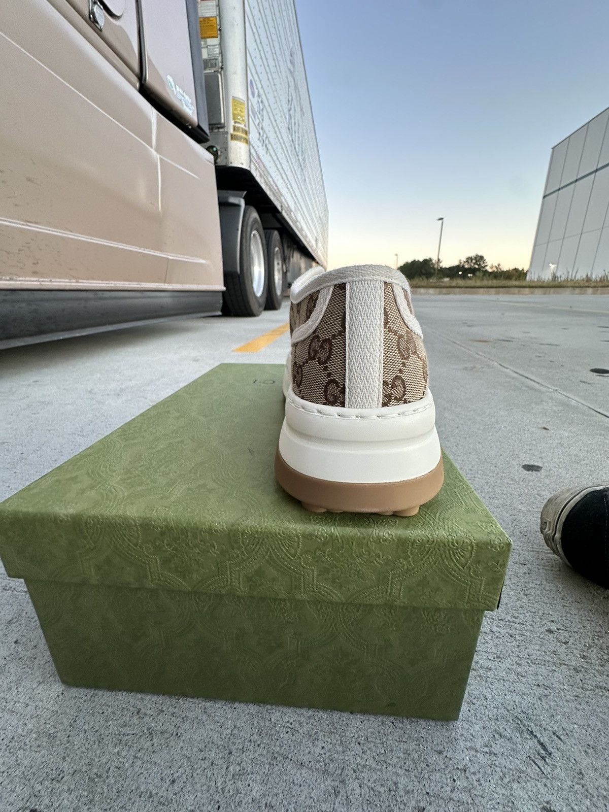 Gucci Gucci Tennis 1977 GG Sneaker Size US 9 / EU 42 - 6 Thumbnail