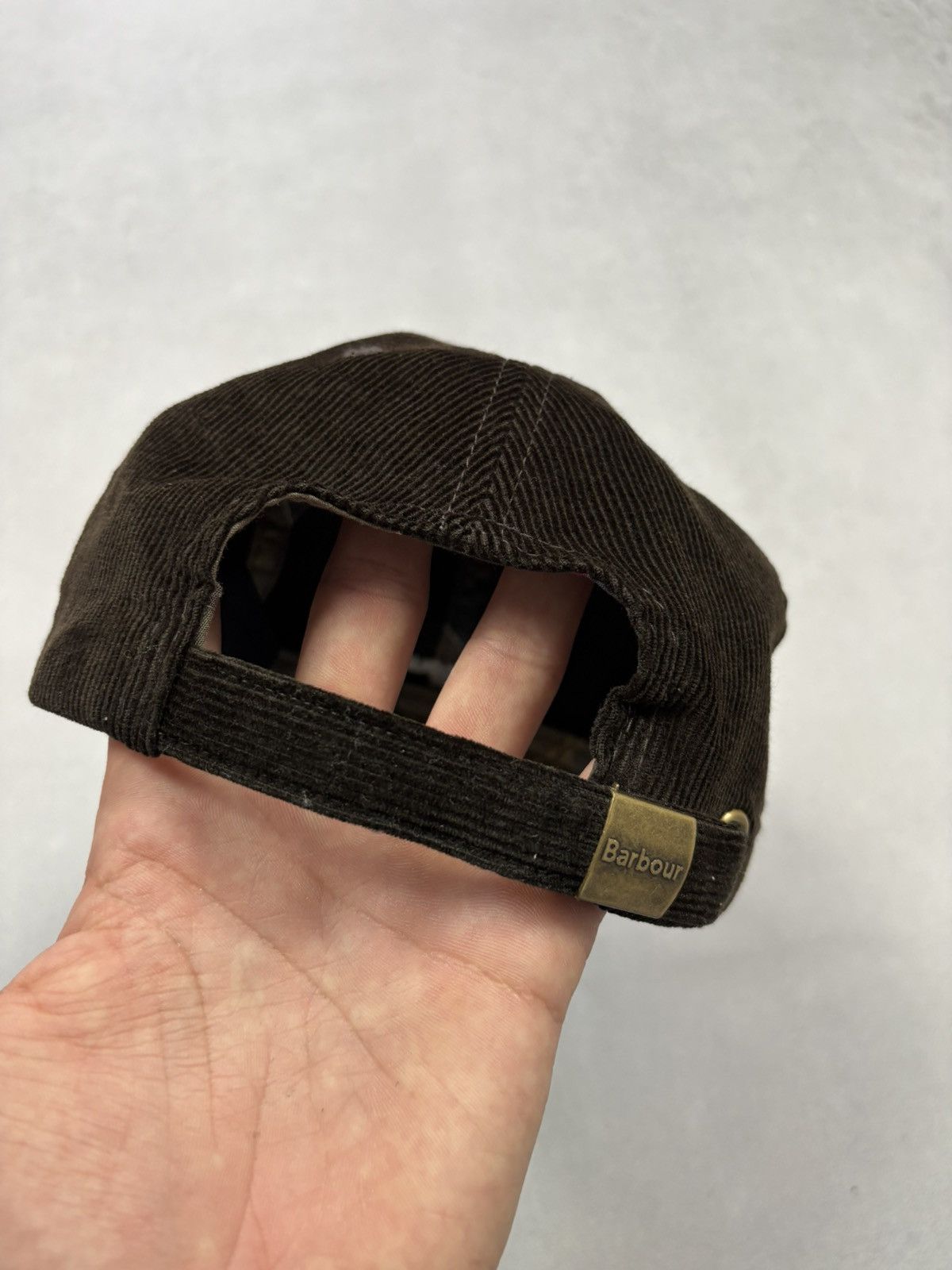 Barbour Barbour Corduroy Baseball Cap Brown Logo Embroidered Vintage Size ONE SIZE - 4 Thumbnail