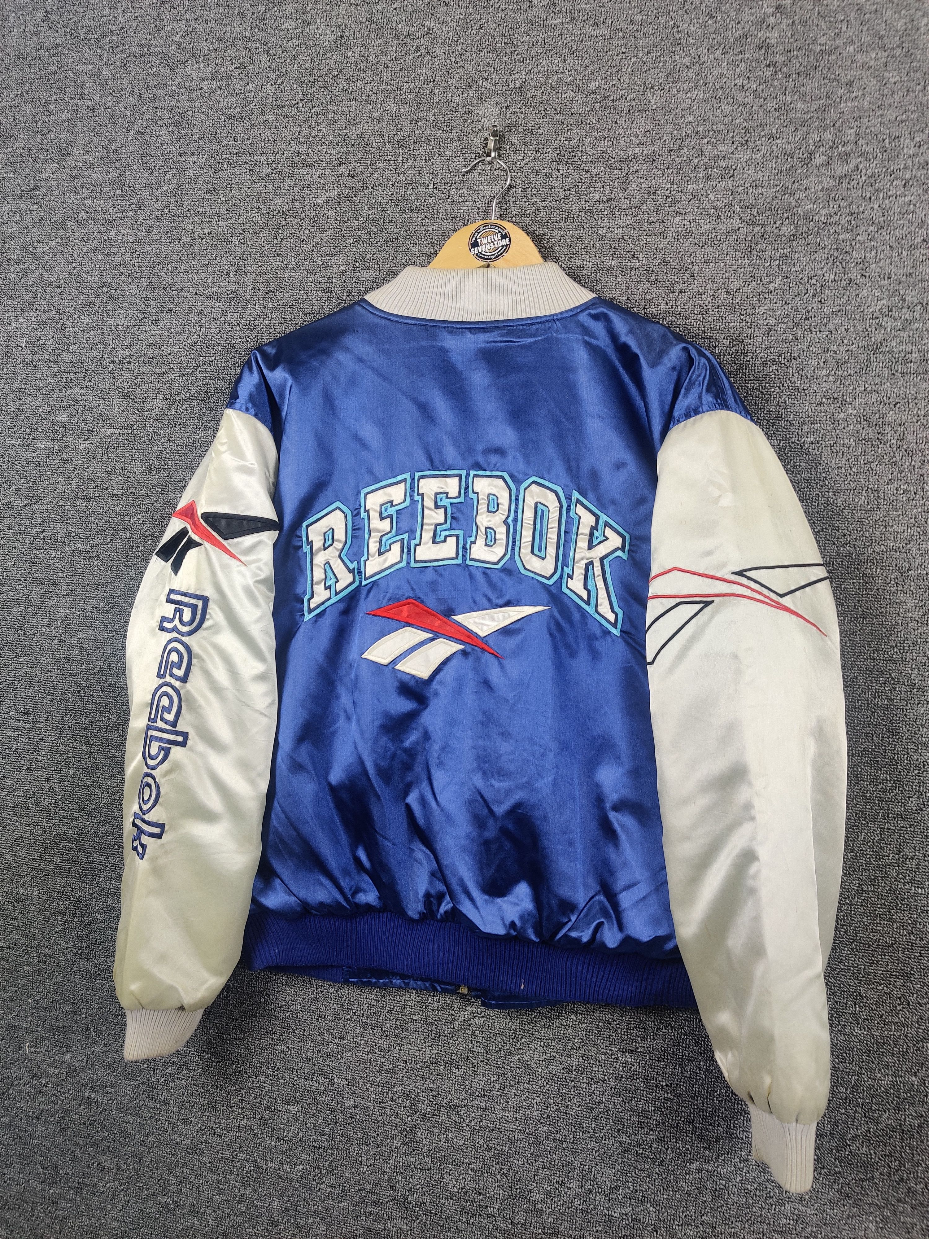Reebok Vintage Reebok Embroidery Bomber Jacket Size US M / EU 48-50 / 2 - 2 Thumbnail