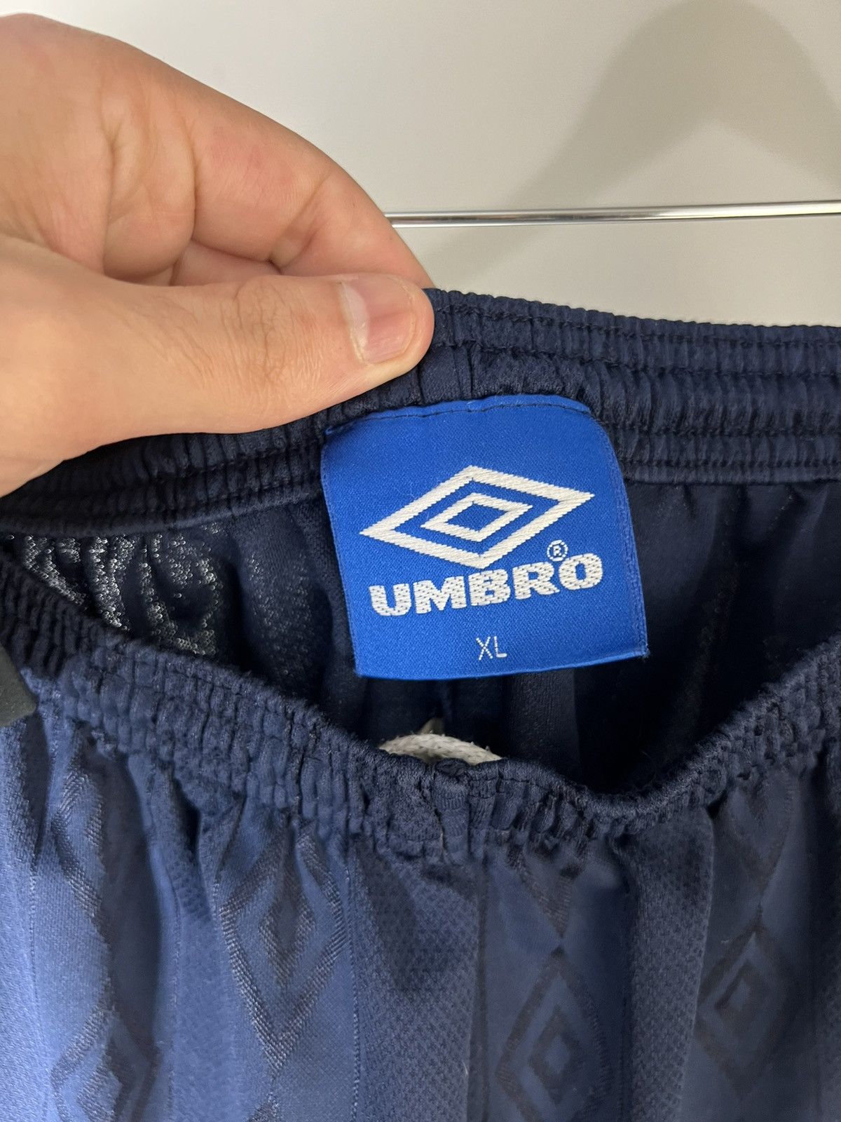Umbro × Vintage VERY RARE UMBRO MANCHESTER ENGLAND RETRO SOCCER SHORTS 90s Size US 34 / EU 50 - 4 Thumbnail