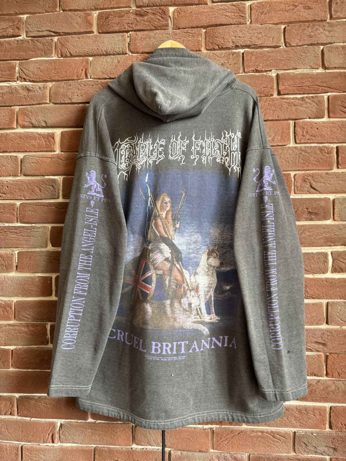 Band Tees Vintage 90s Cradle of Filth Britania Black Metal Band hoodie Size US XL / EU 56 / 4 - 1 Thumbnail