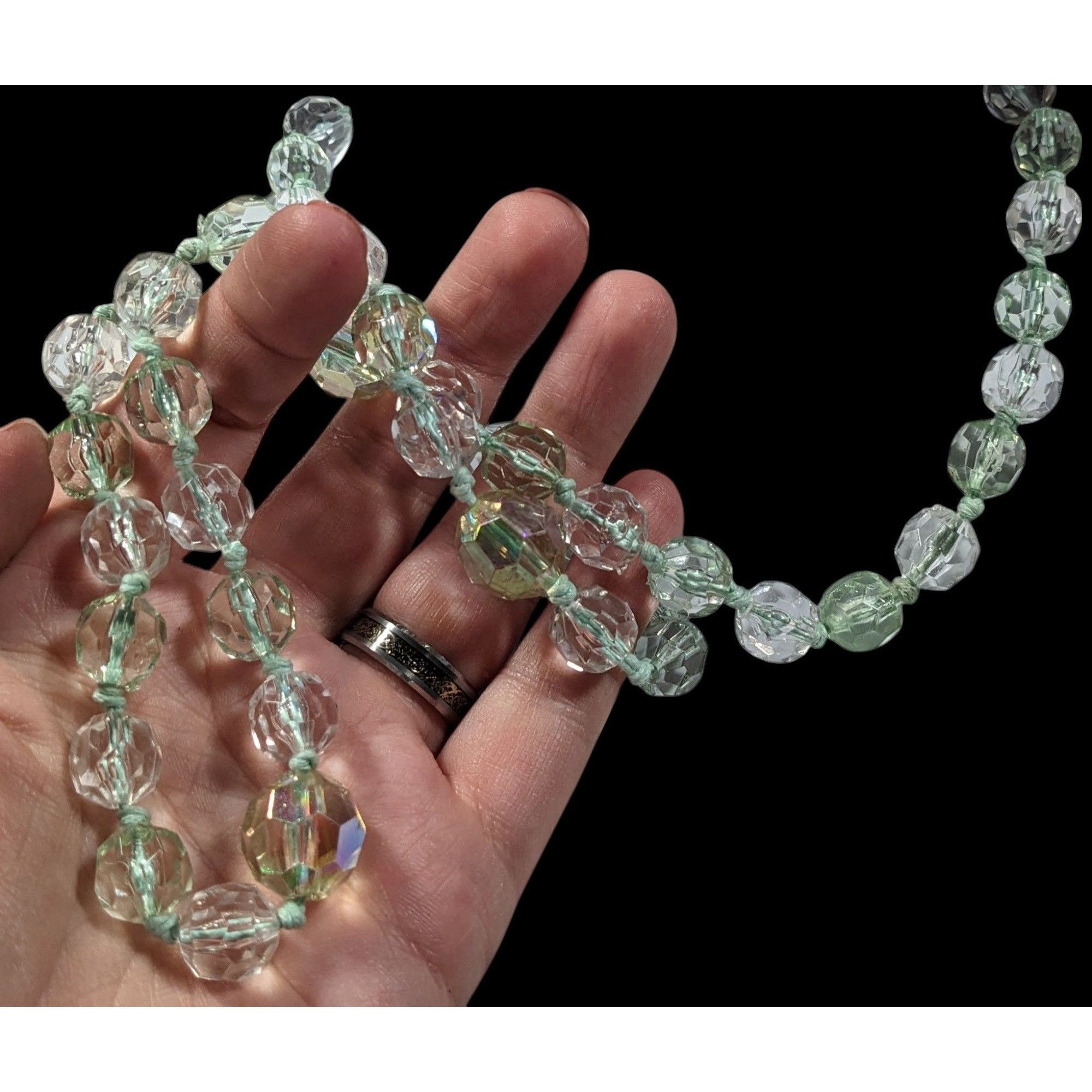 Other Vintage Glam Translucent Mint Green Beaded Necklace Size ONE SIZE - 6 Thumbnail