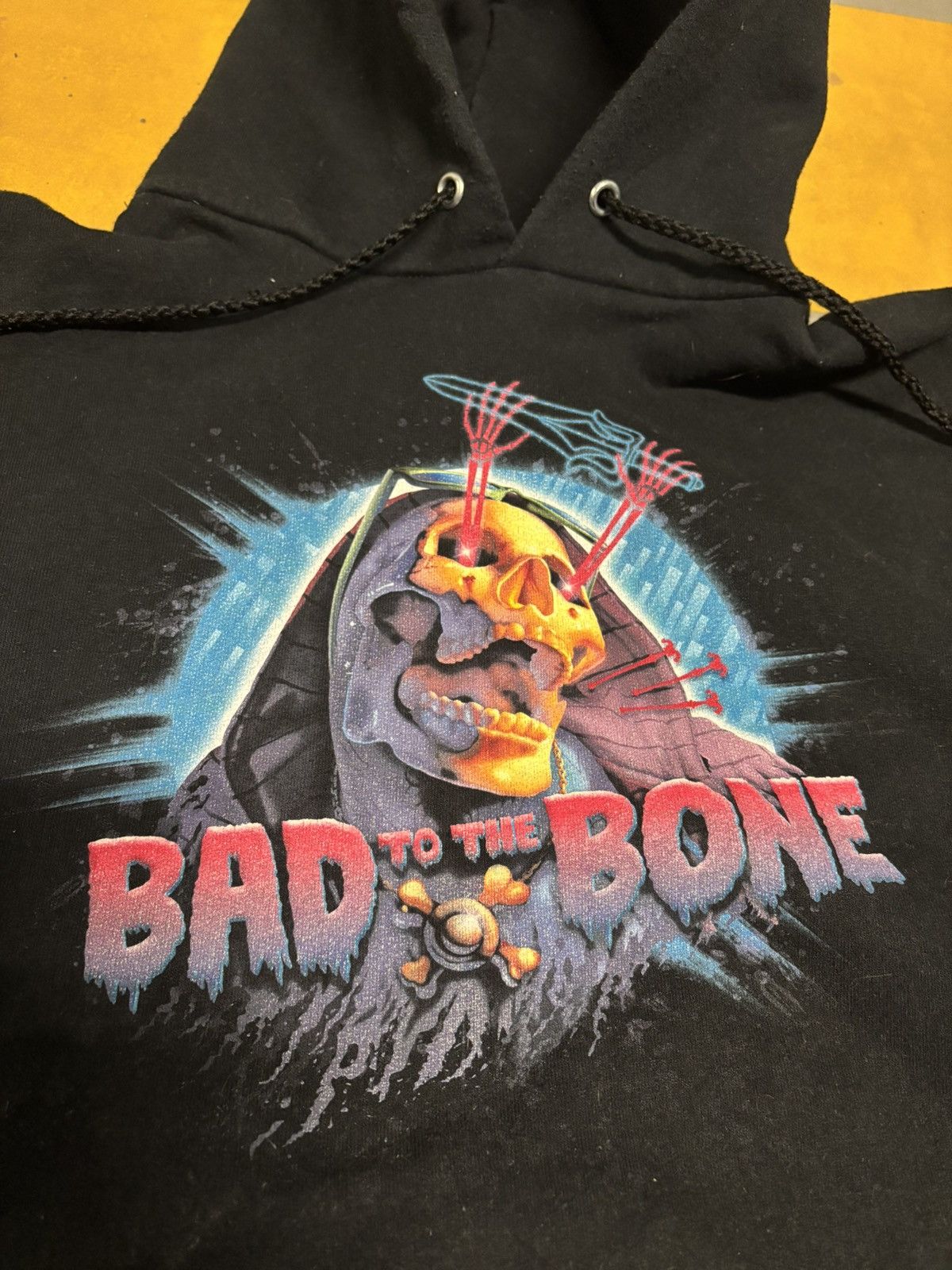 Hanes × Vintage Vintage Bad To The Bone Hoodie 90s Hanes Rare Size US XL / EU 56 / 4 - 2 Thumbnail