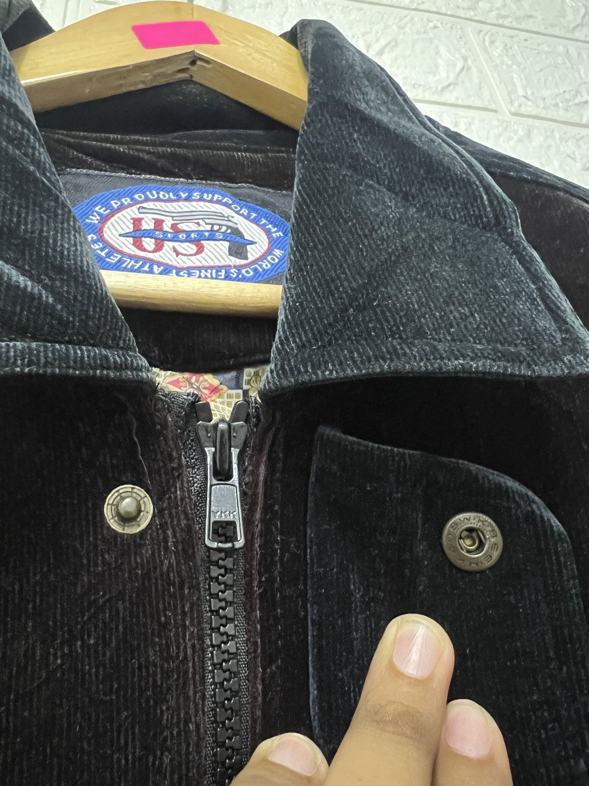 Designer × Vintage VINTAGE US FINEST ATHLETES Size US L / EU 52-54 / 3 - 5 Thumbnail