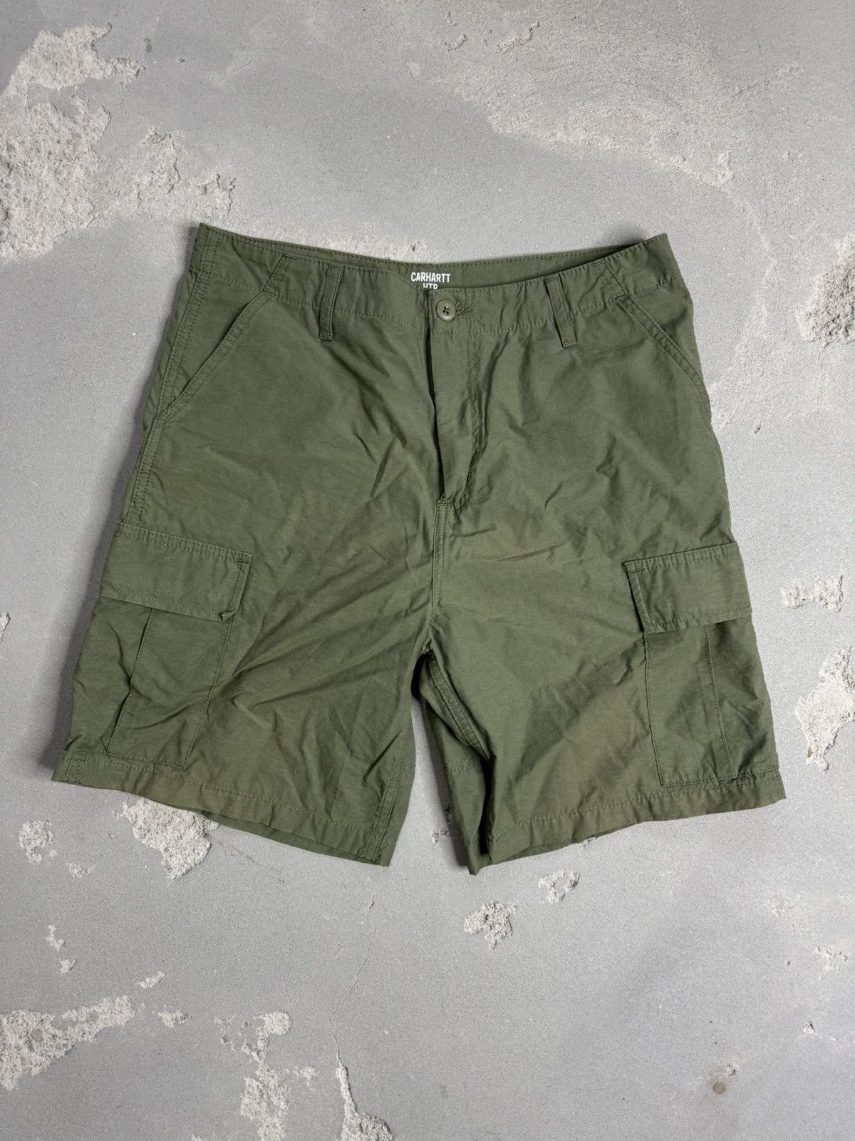 Carhartt × Vintage Vintage Carhartt Wip shorts cargo Size US 32 / EU 48 - 1 Thumbnail