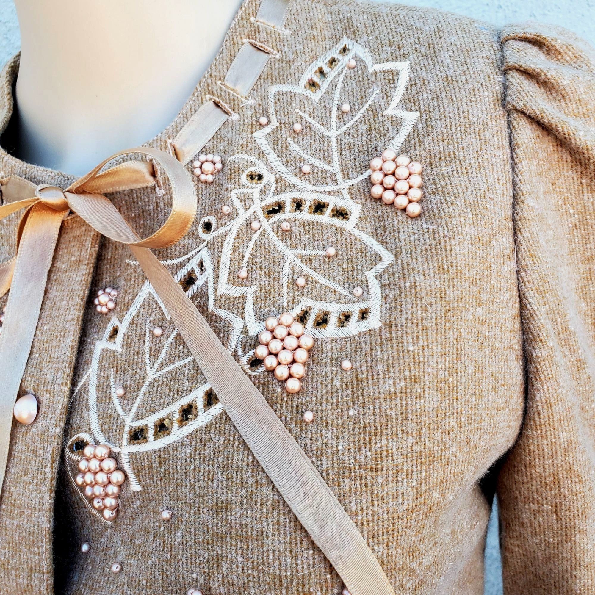 Vintage Vintage 90s Pearl Embellished Wool Cardigan Jacket Beige Rib Size S / US 4 / IT 40 - 13 Thumbnail