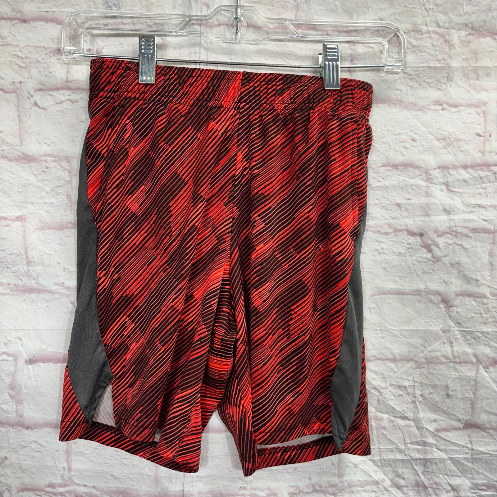 Designer All in Motion Boys 6/7 Shorts Size US 26 / EU 42 - 1 Thumbnail