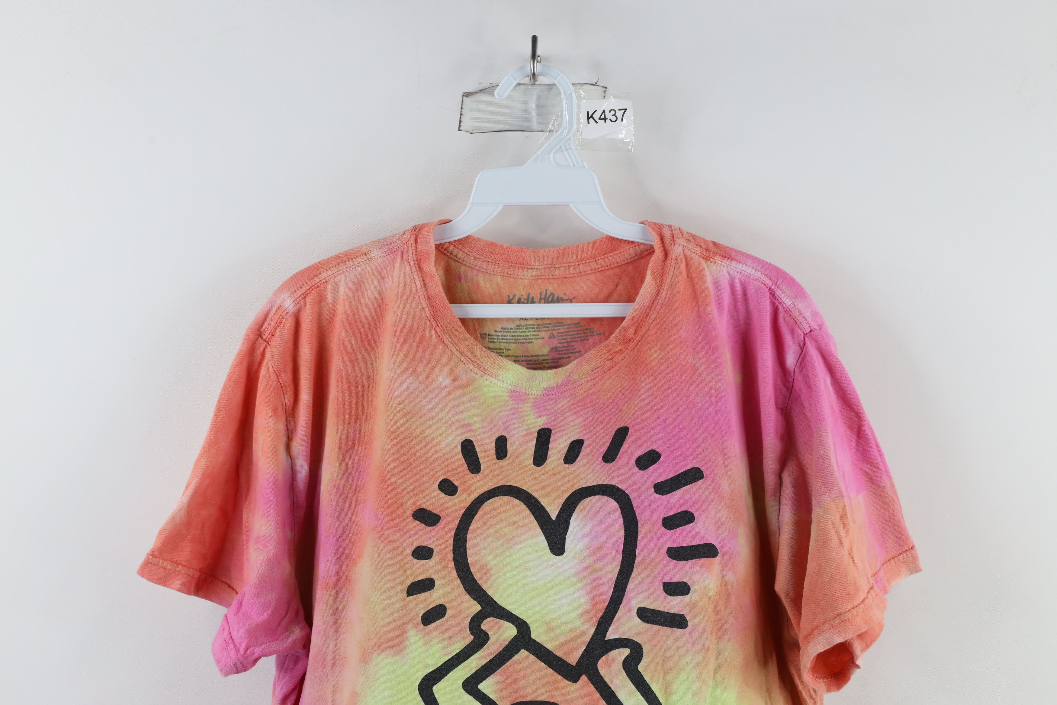 Vintage Retro Keith Haring Art Rainbow Heart Short Sleeve T-Shirt Size US XL / EU 56 / 4 - 2 Thumbnail