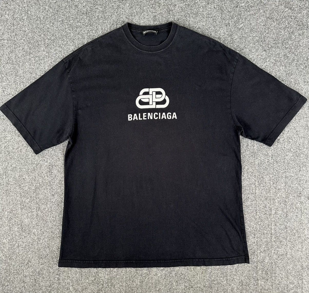 Balenciaga Balenciaga - BB Interlocking Logo - Short Sleeve Shirt Black Size US M / EU 48-50 / 2 - 1 Thumbnail