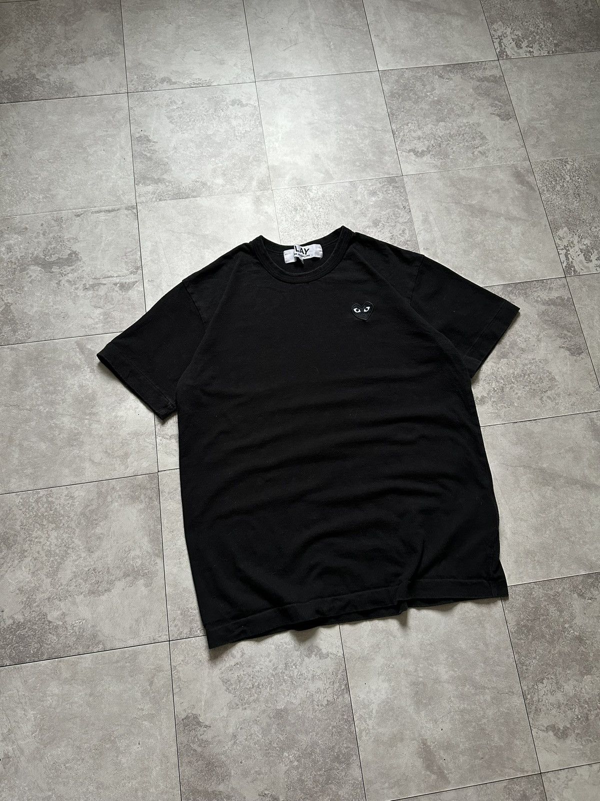Comme des Garcons PLAY Comme Des Garçons CDG Black T-Shirt Heart Mini Eye Logo Sz L Size US L / EU 52-54 / 3 - 2 Thumbnail