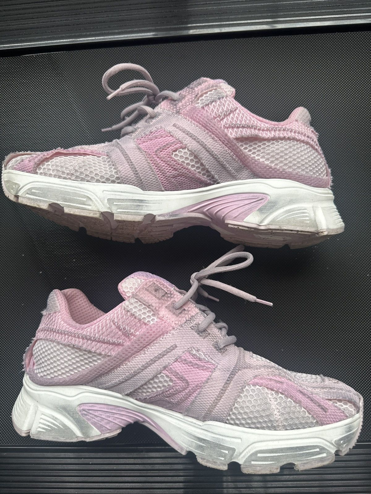 Balenciaga Balenciaga Phantom Pink Size US 10 / EU 43 - 2 Thumbnail