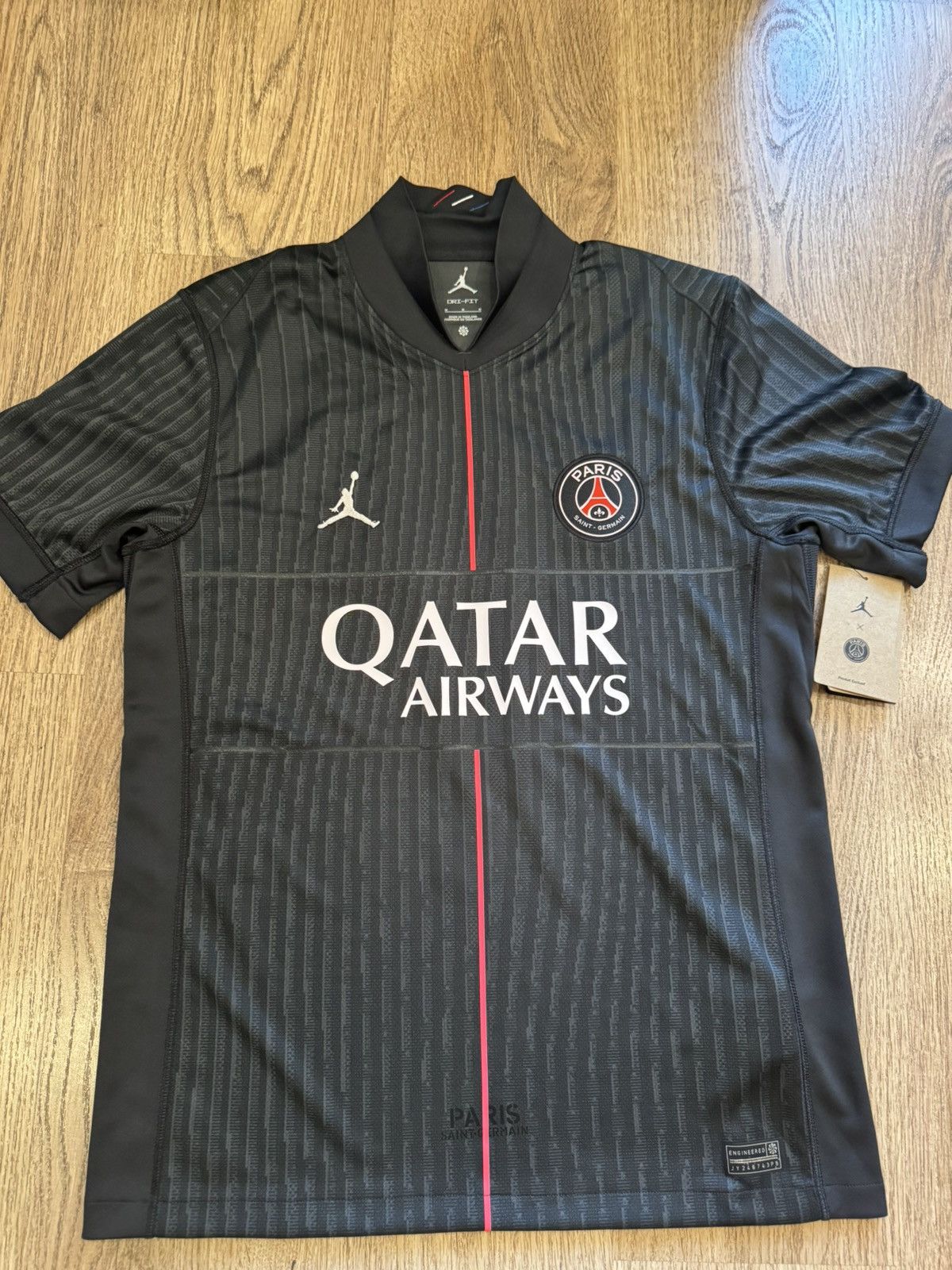 Nike PARIS SAINT-GERMAIN PSG 2025/26 NIKE SHIRT HM3206-045 SIZE M Size US M / EU 48-50 / 2 - 1 Thumbnail